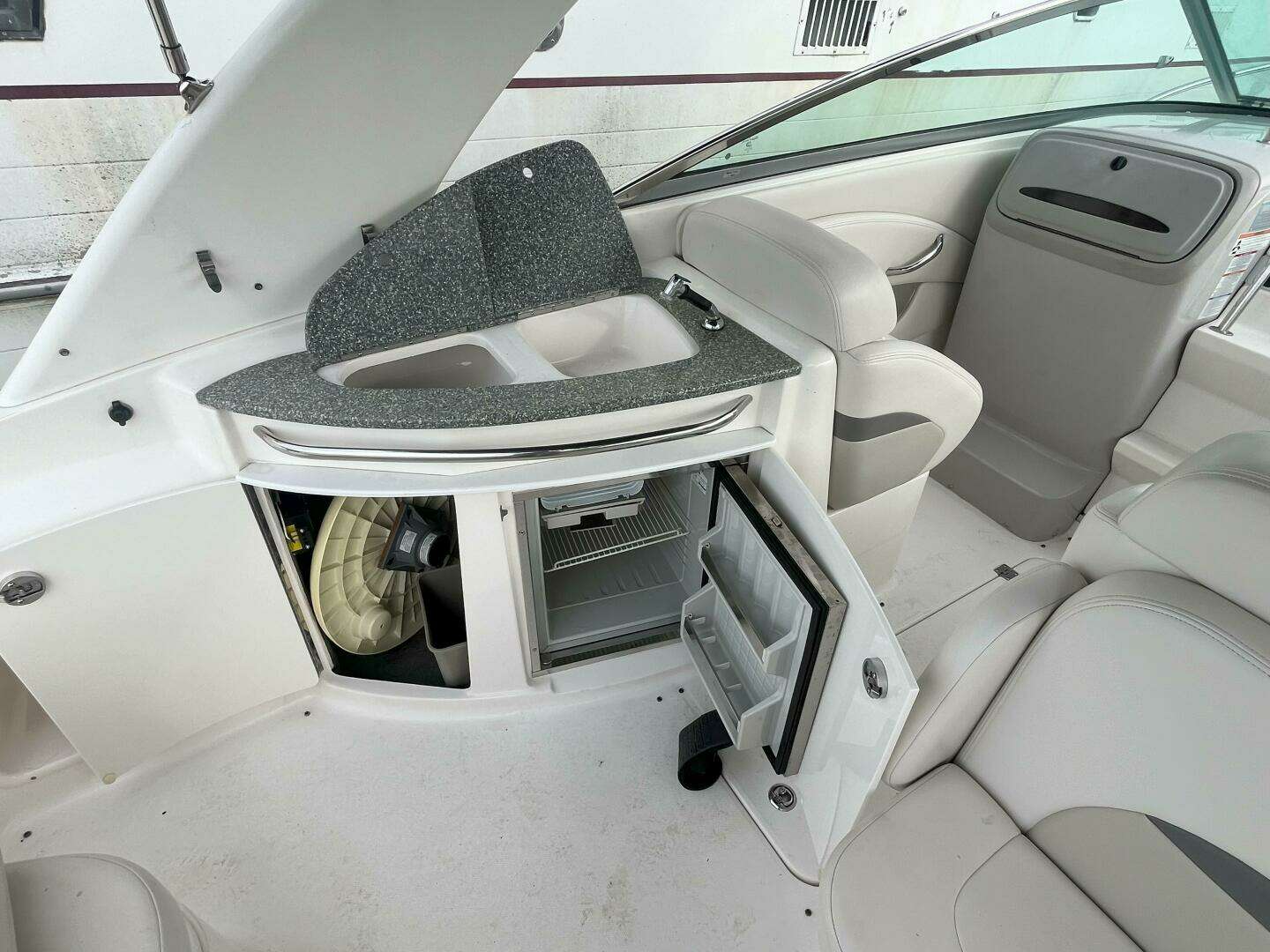 2007 Chaparral 275 SSi - Image 11