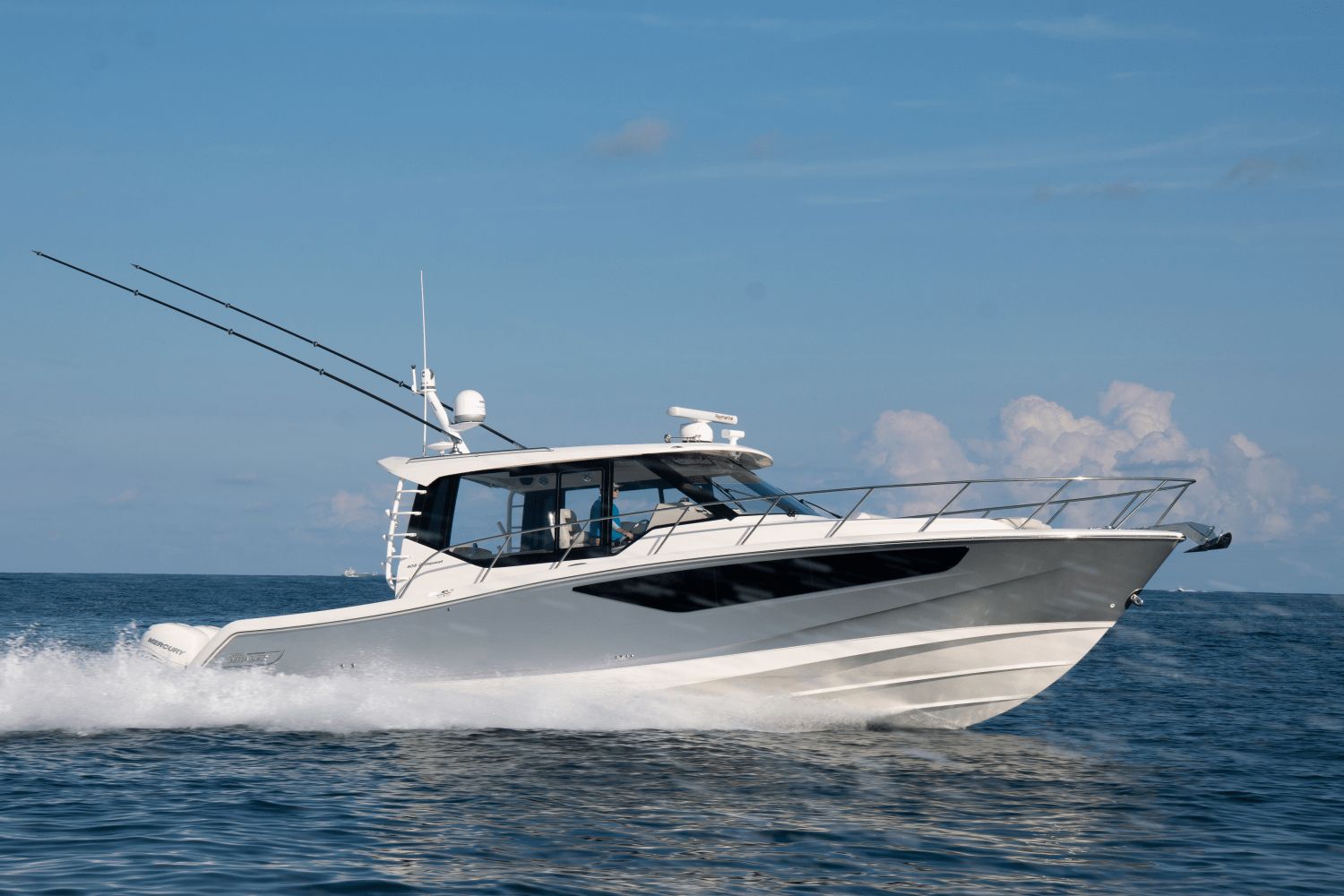 2026 Boston Whaler 405 Conquest