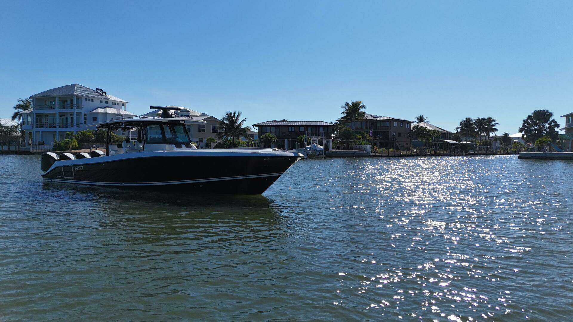2018 HCB 42 Siesta - Image 11