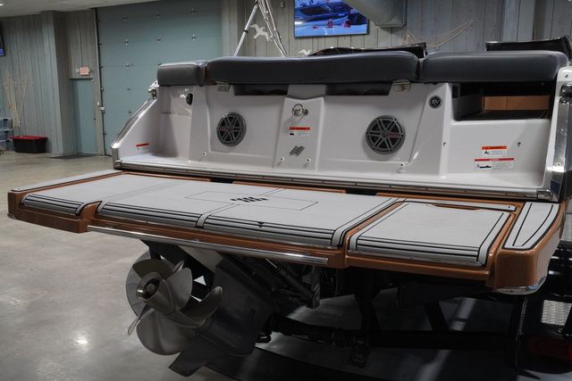 2019 Four Winns H 230 RS - 8