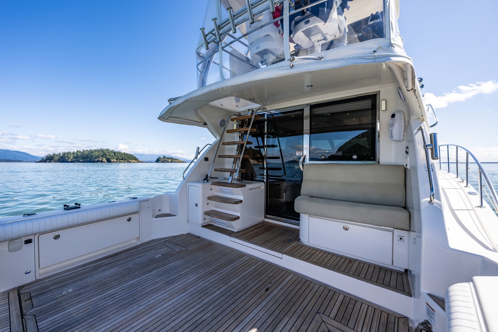 2011 Riviera 43 Open Flybridge - Image 6