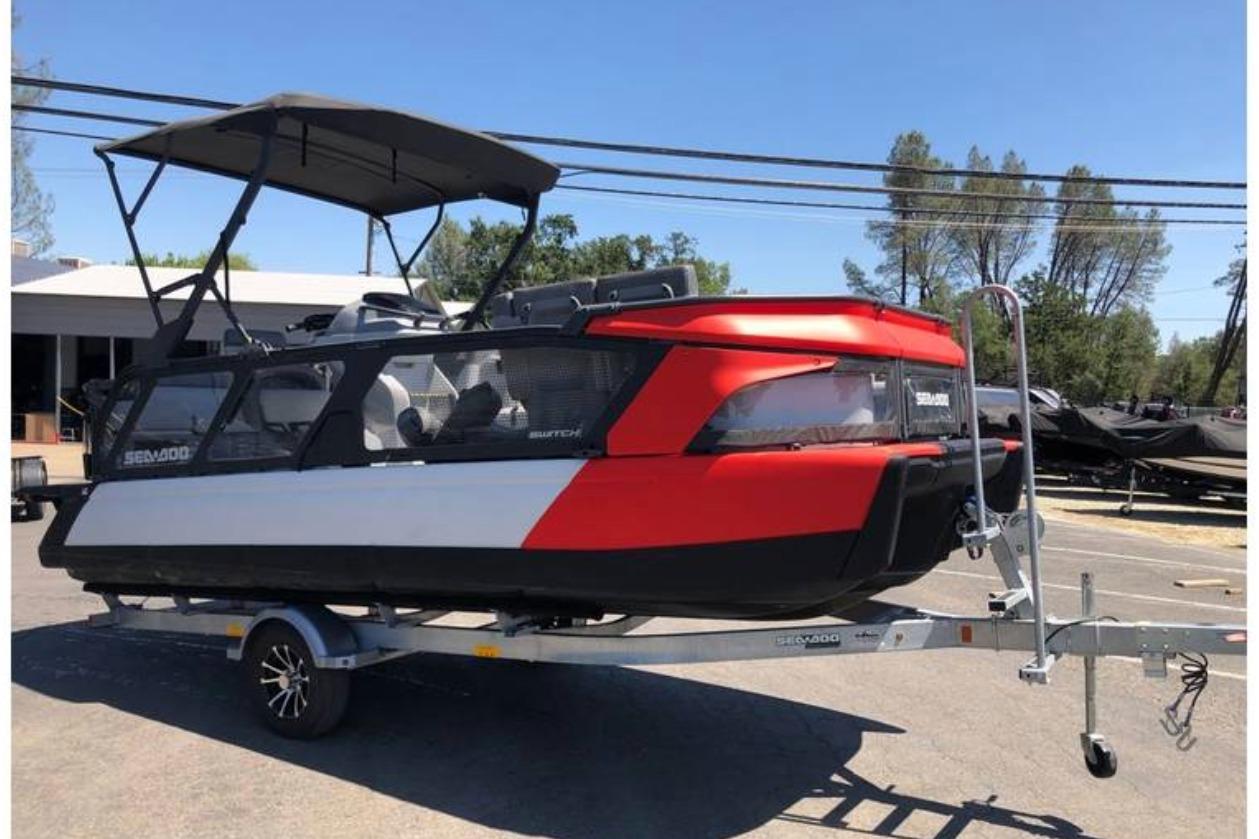 2024 Sea-Doo Switch Cruise 21