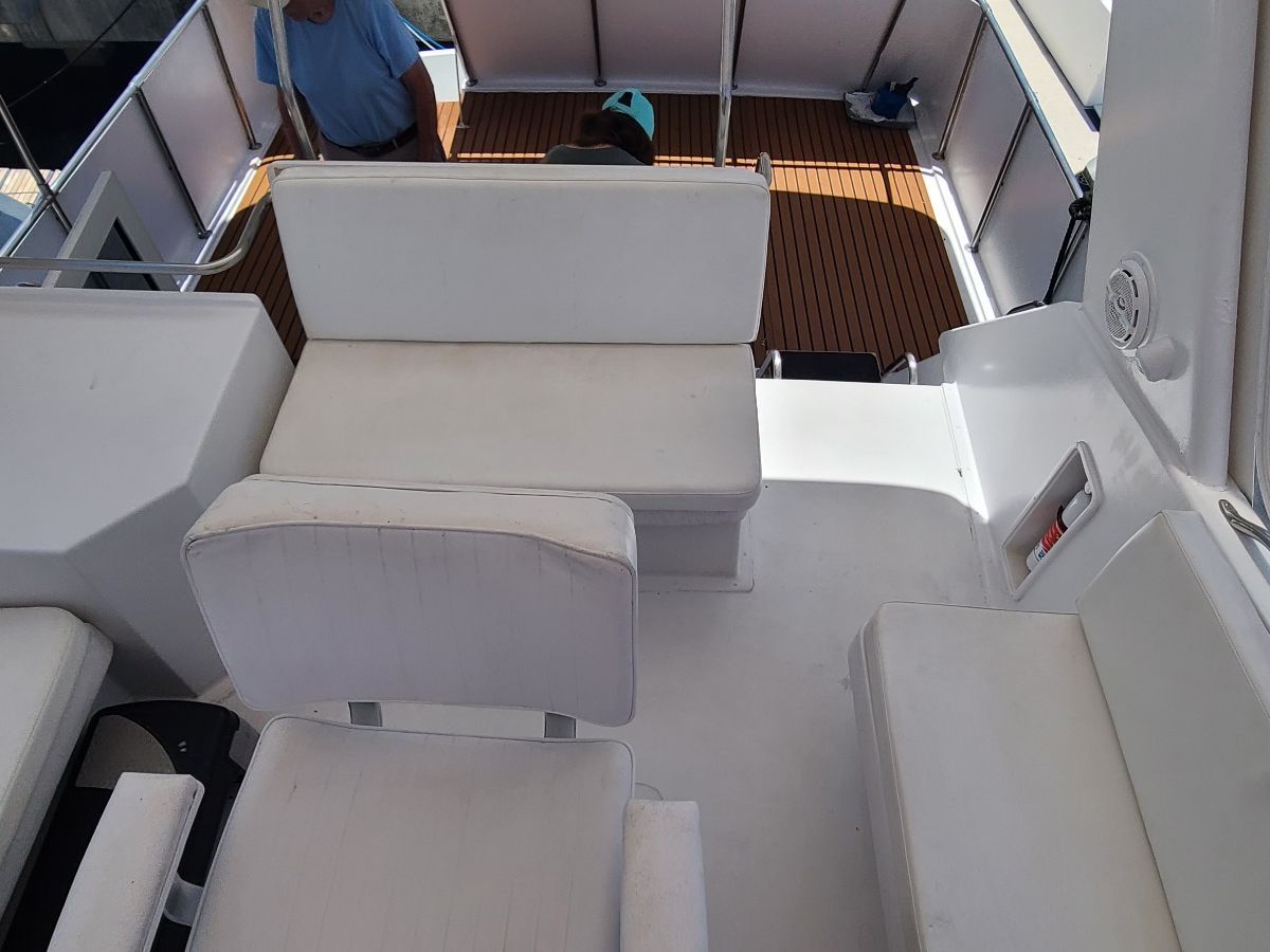 1994 Hatteras Cockpit Motor Yacht - 10