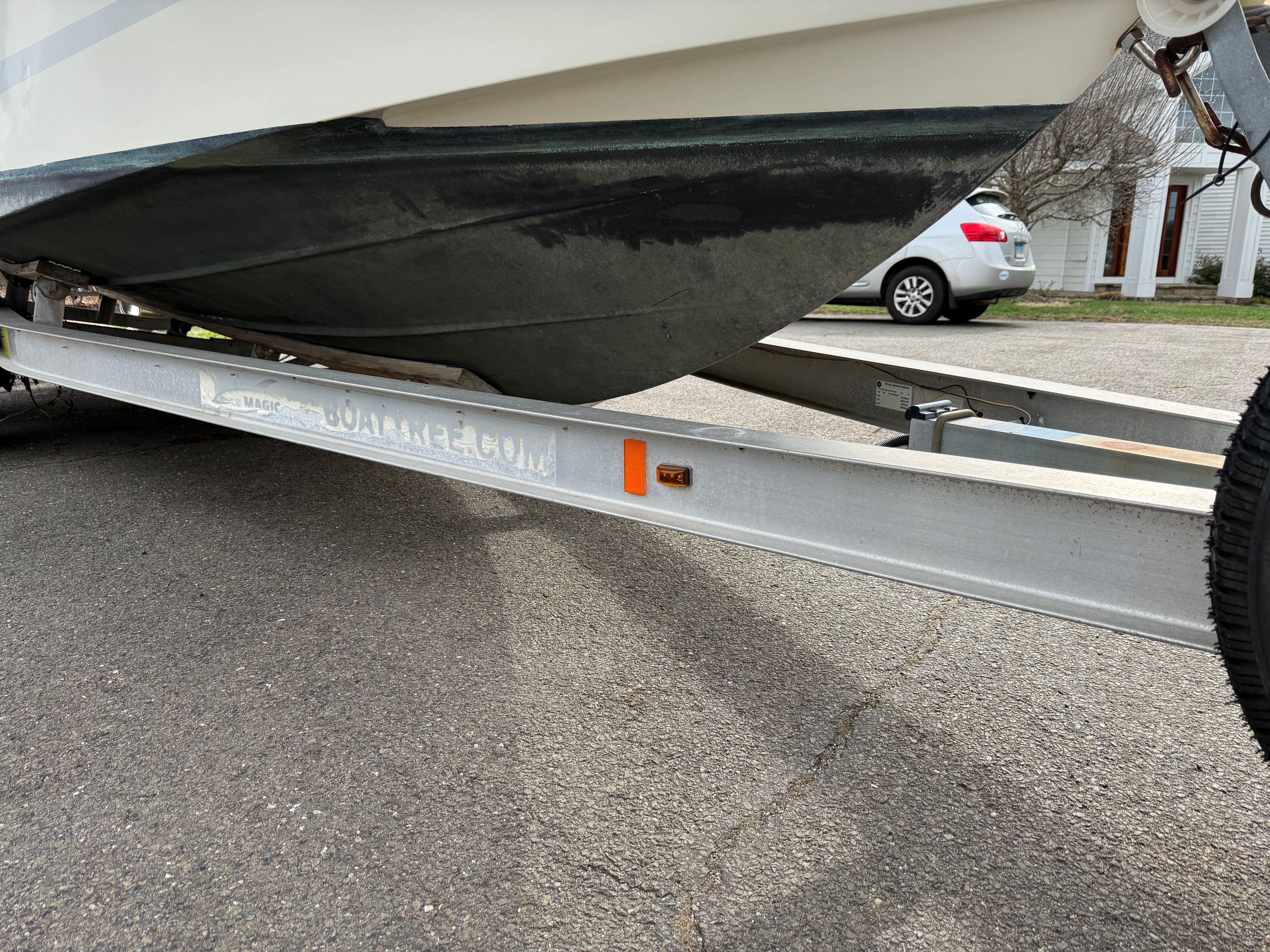 2008 Hydra-Sports Vector 2200 VX on a boat trailer.