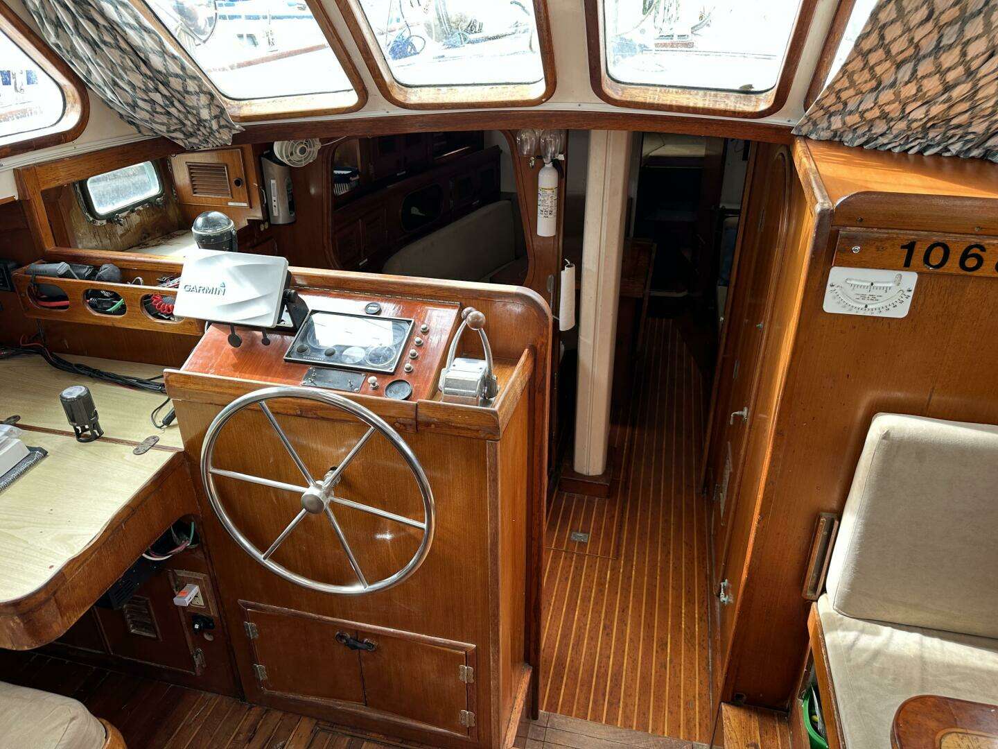 1986 Oceanic — - Image 138