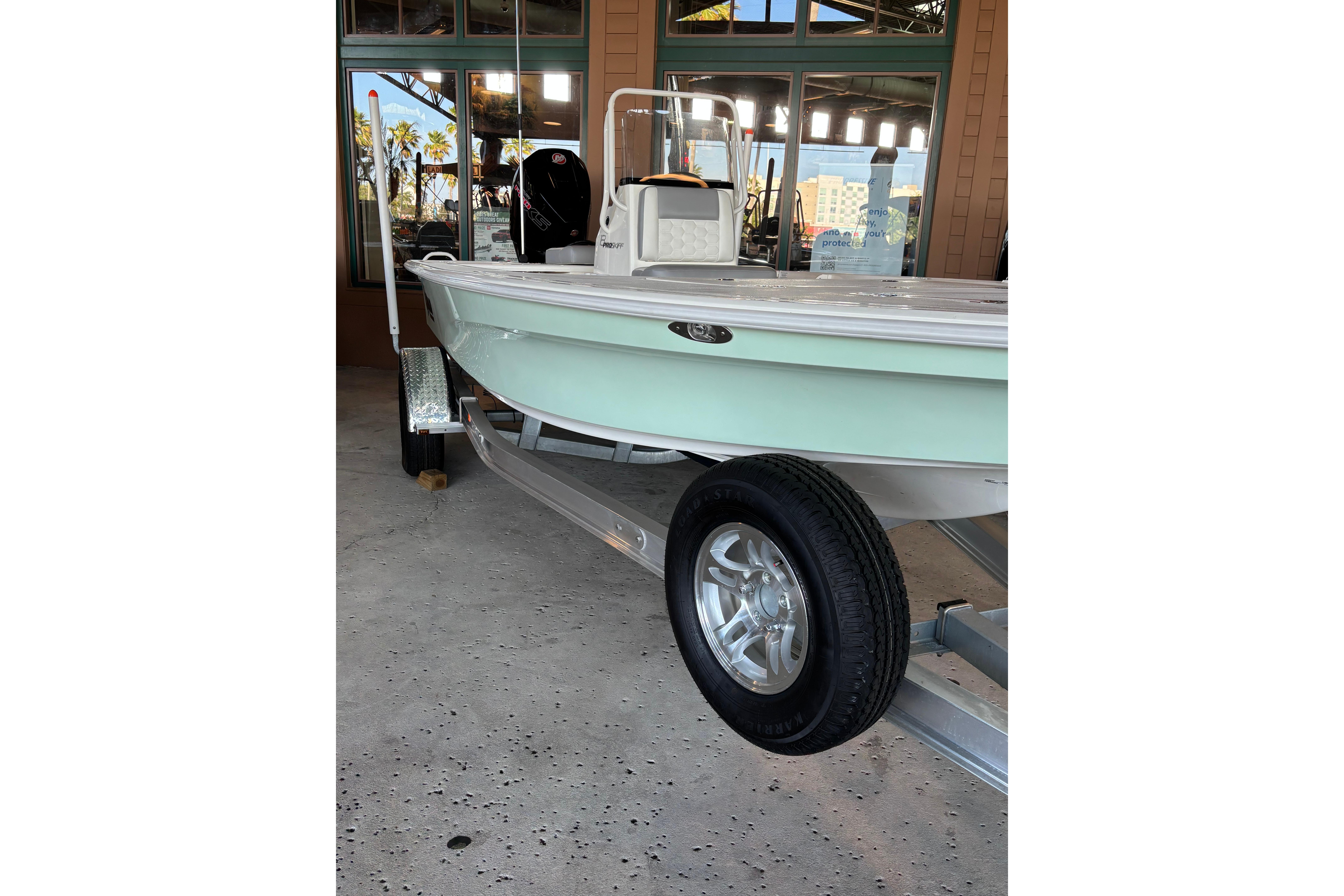2026 Mako 18 Pro Skiff