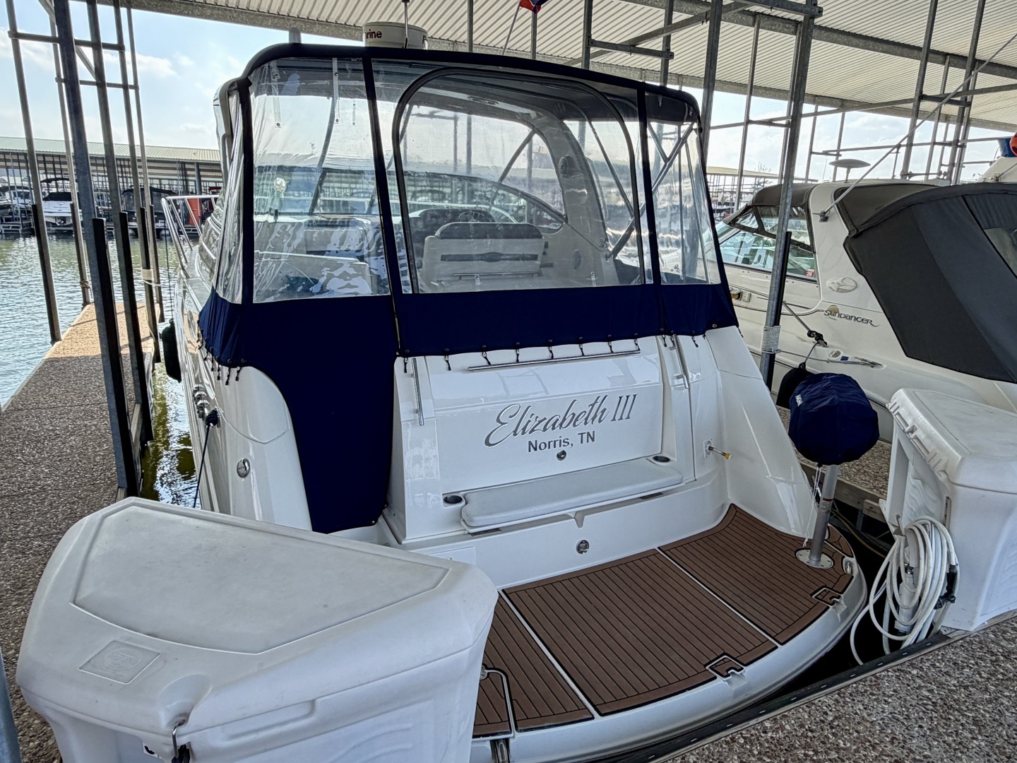 2007 Rinker 350 Express Cruiser - Image 10