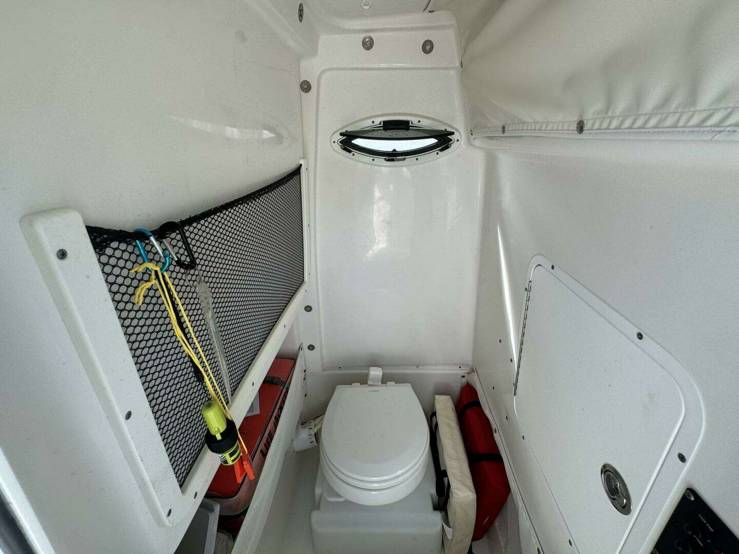 2019 Sea Hunt Gamefish 270 - Image 44