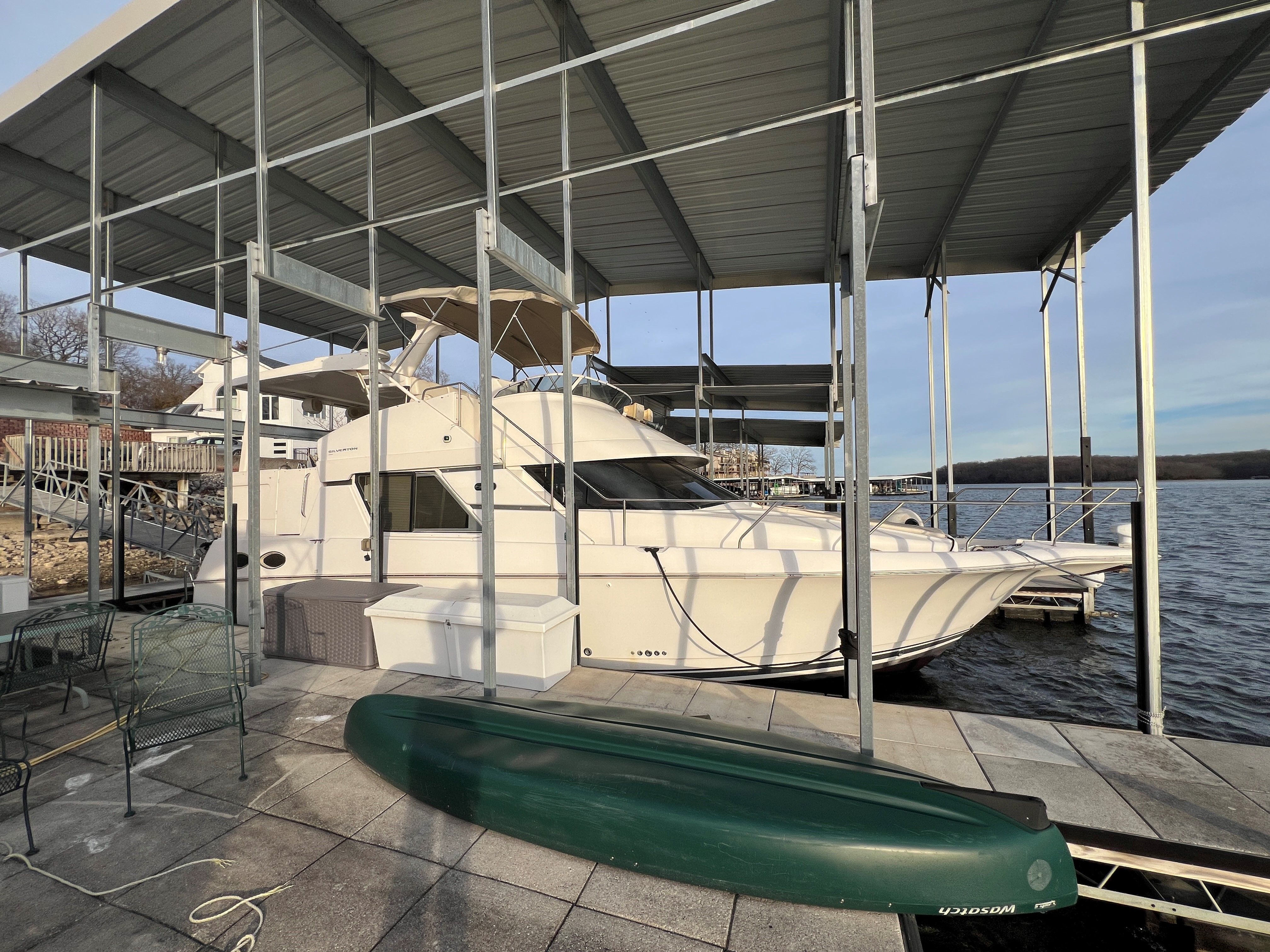 1999 Silverton 392 Motor Yacht