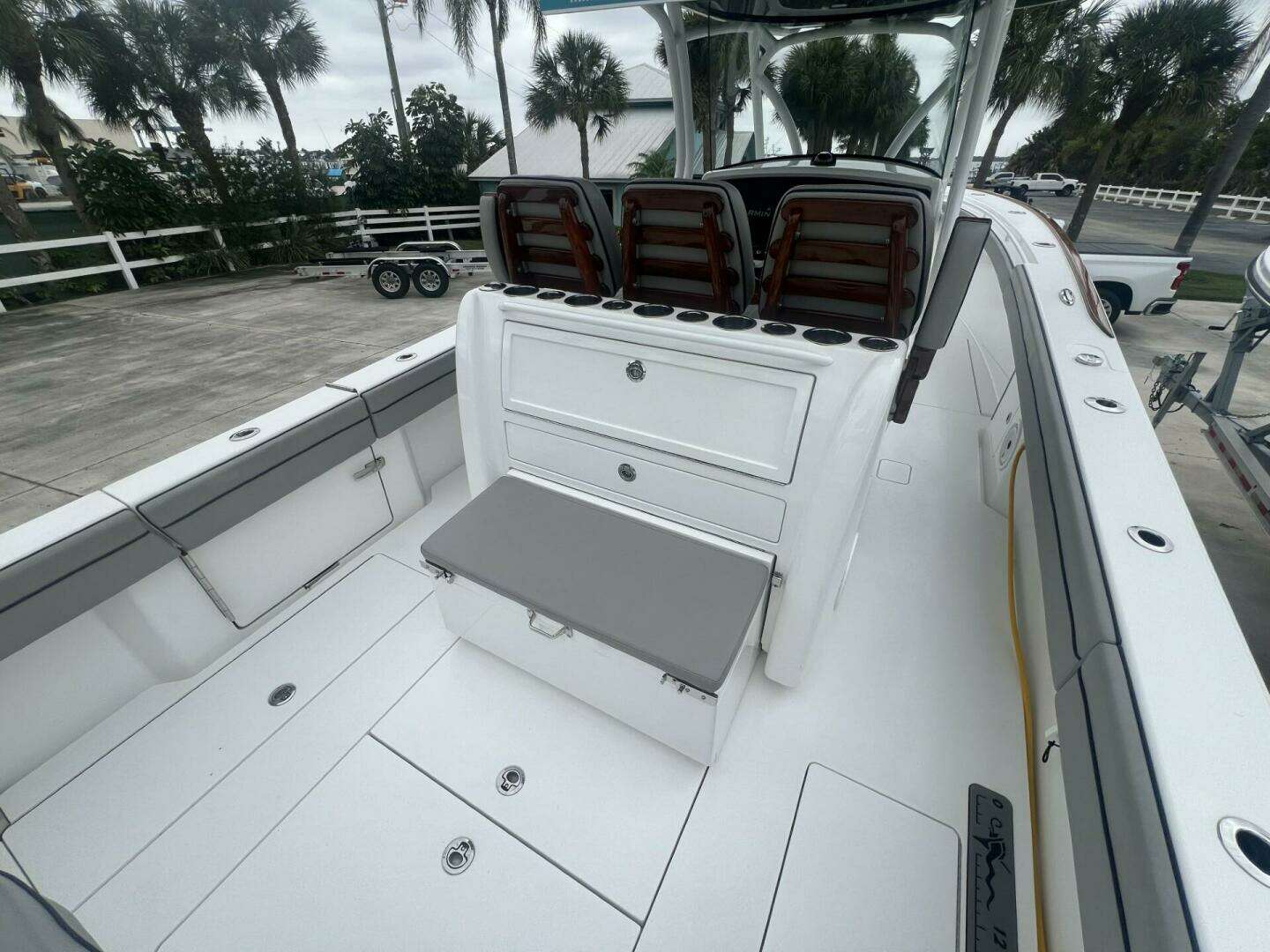 2023 Valhalla Boatworks V-33 - Image 12