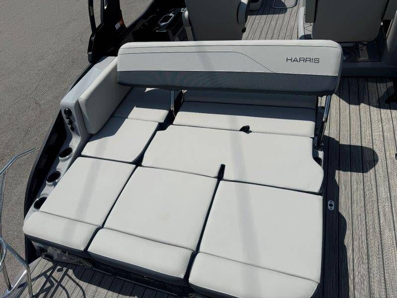 2027 Harris Grand Mariner 250 SLDH - 35