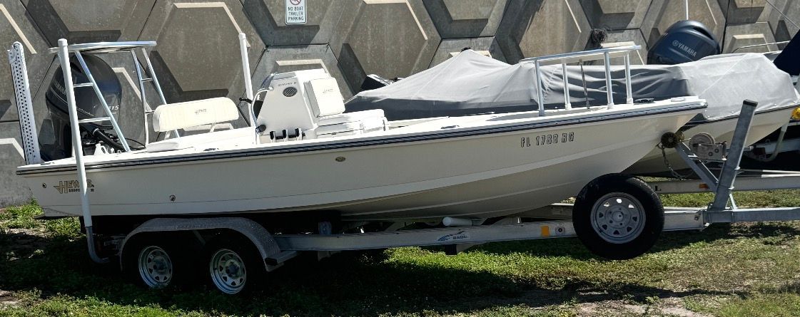 2017 Hewes Redfisher 18 - 2
