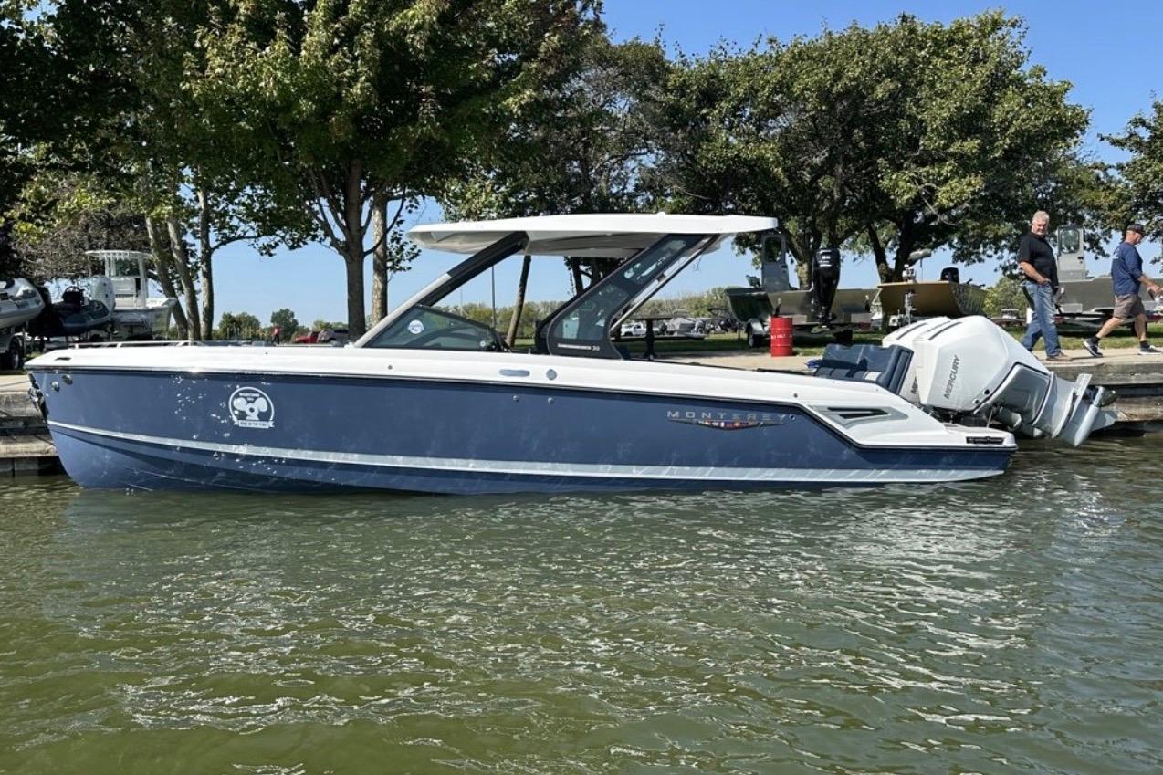 2025 Monterey Elite 30 OB