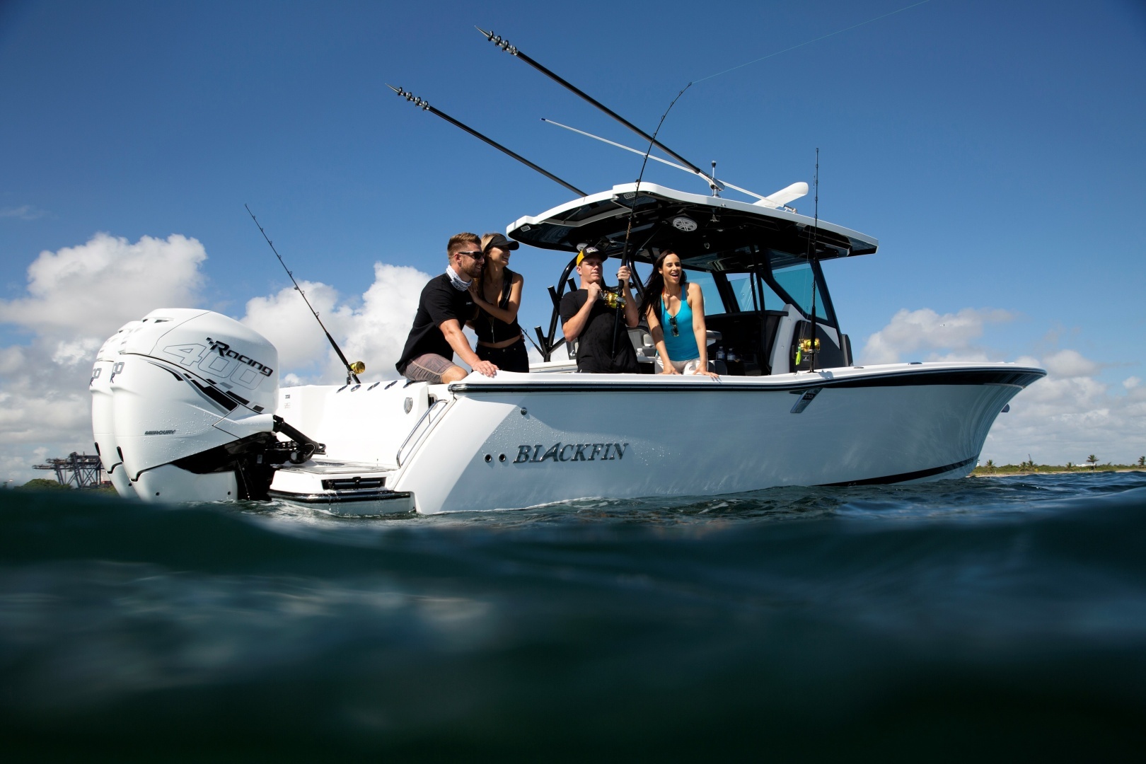 2027 Blackfin 332 CC - Image 9