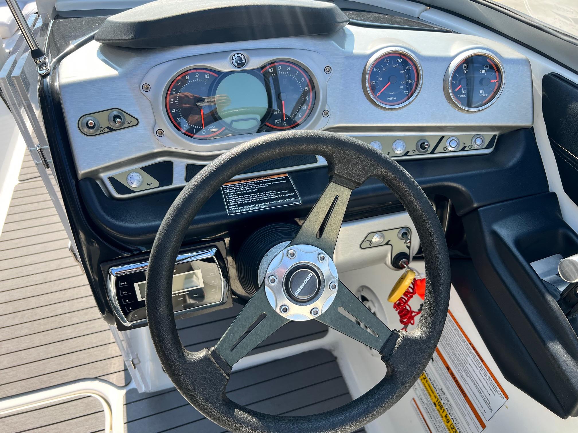 2012 Sea-Doo Sport Boats 230 Challenger SE - 6