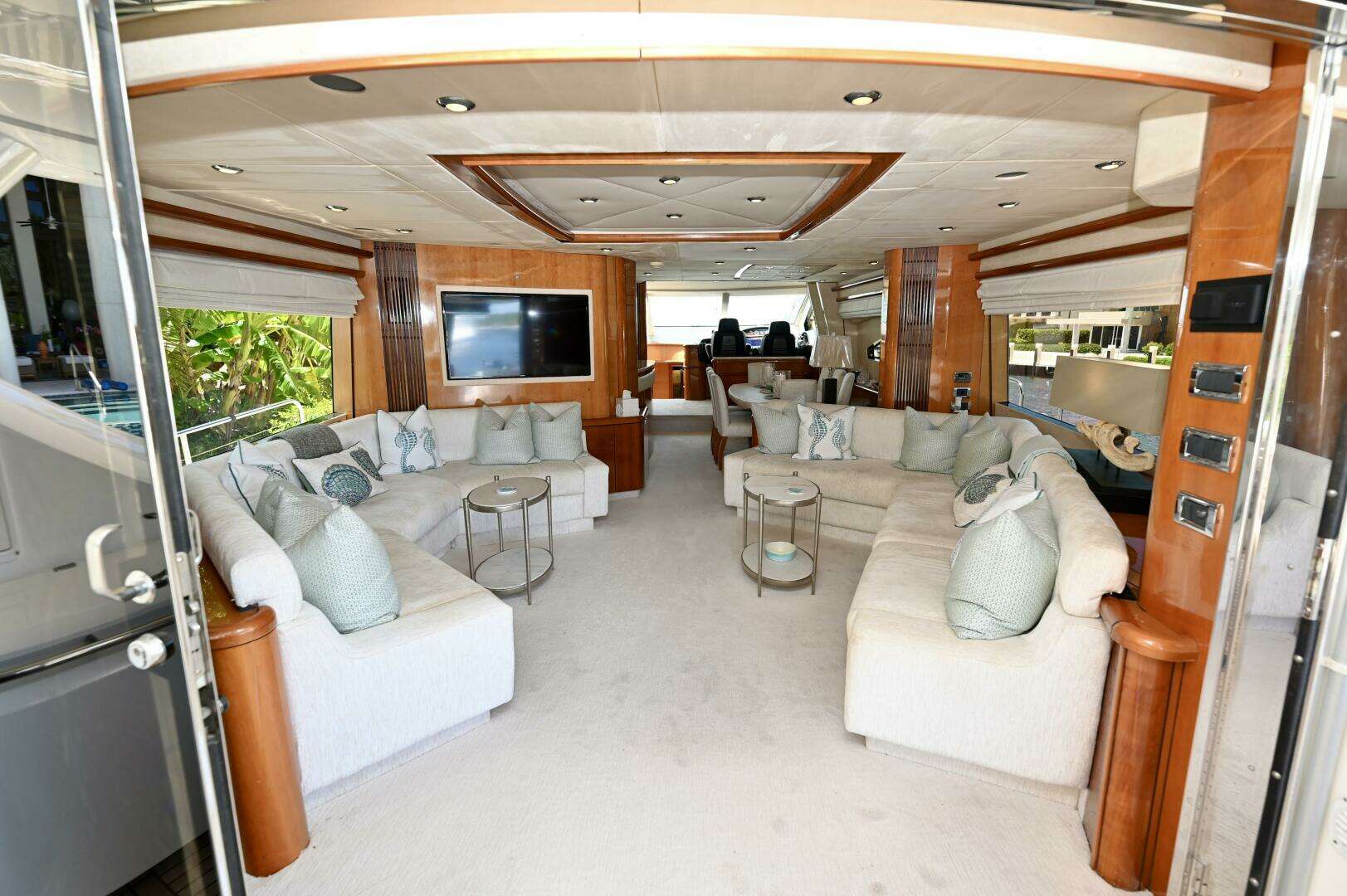 2005 Sunseeker Yacht - Image 10