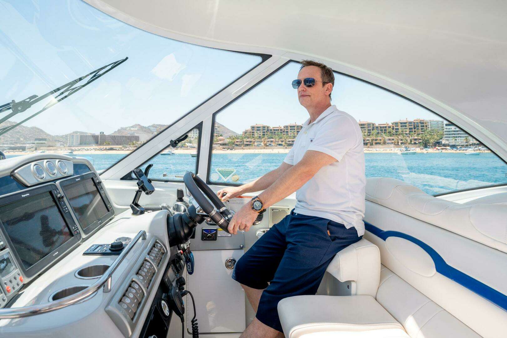 2007 Formula 45 Yacht - Image 29