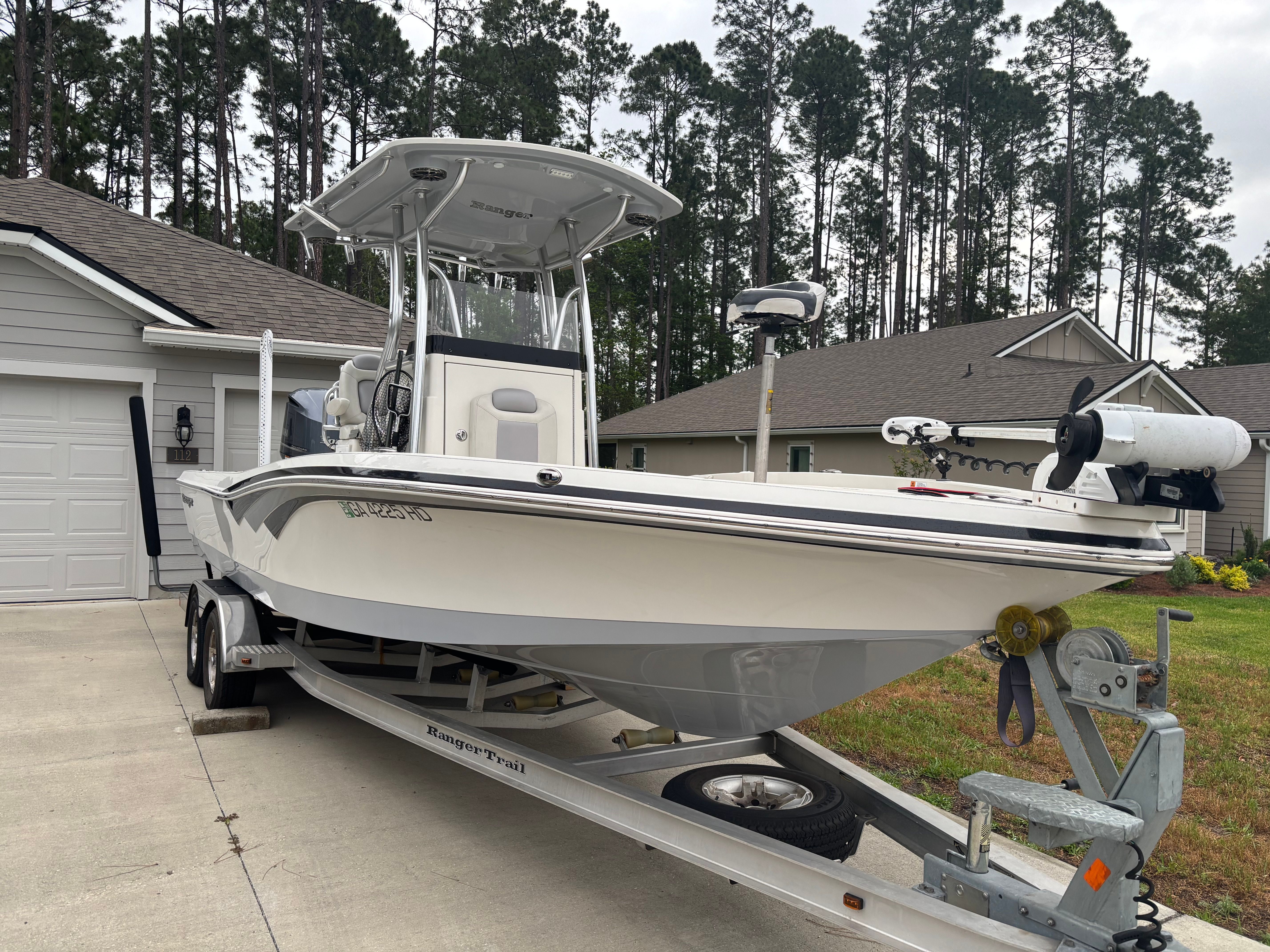2019 Ranger 2510 Bay Ranger - 8