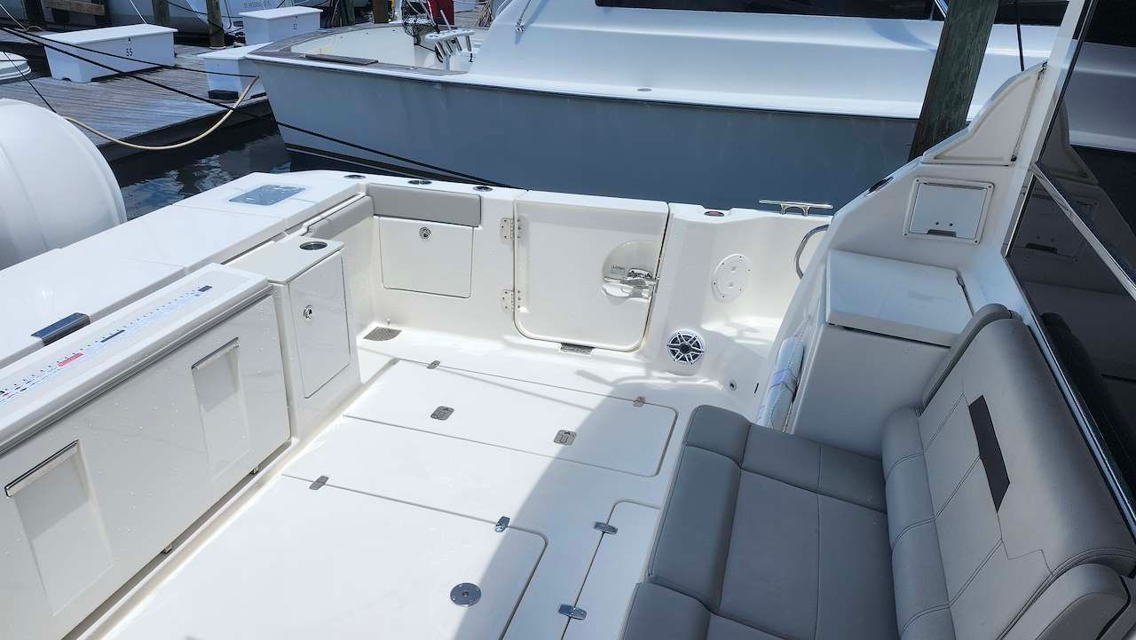 2023 Pursuit OS 445 Offshore - 9