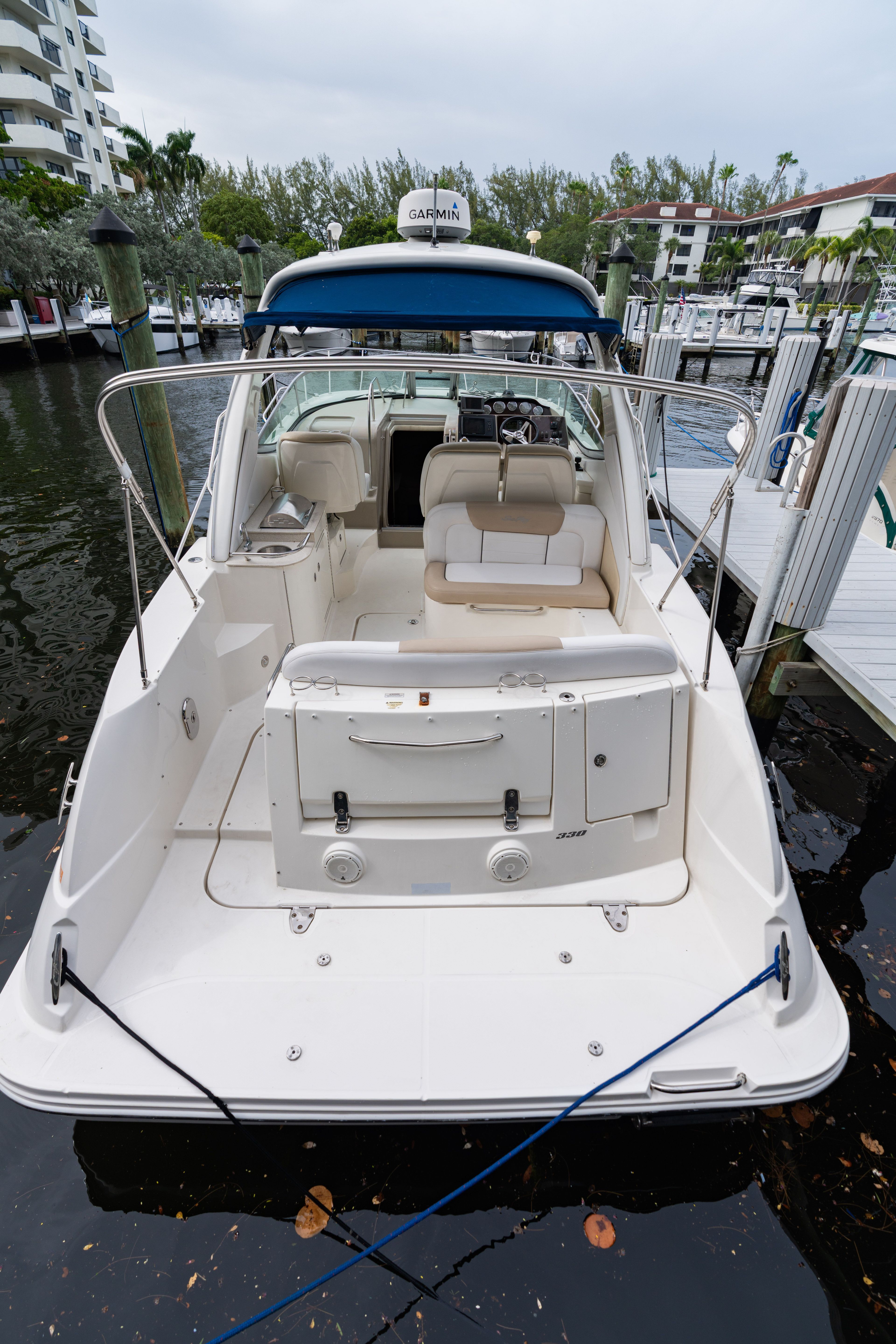 2010 Sea Ray Sundancer 330 - 5