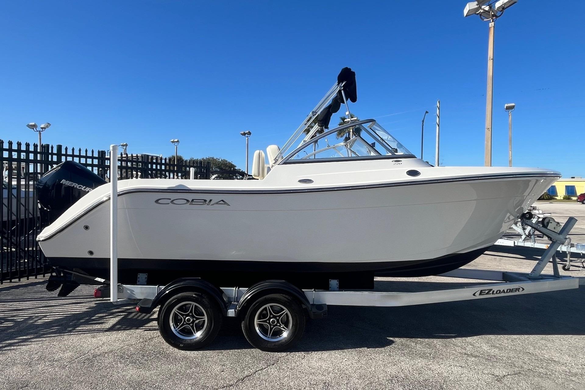 2023 Cobia 220 Dual Console