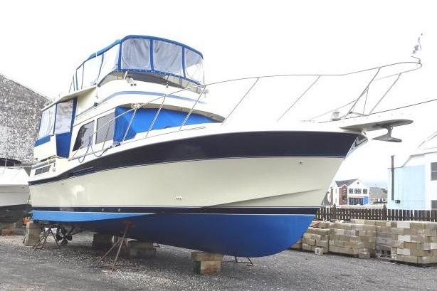 1985 Chris-Craft 426 Catalina