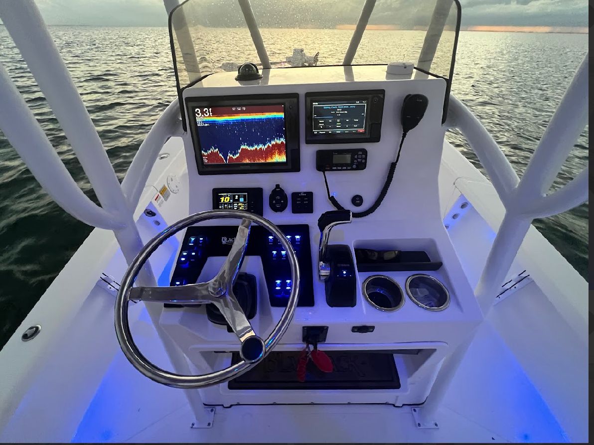 2019 K2 Marine blackjack 256 - 17