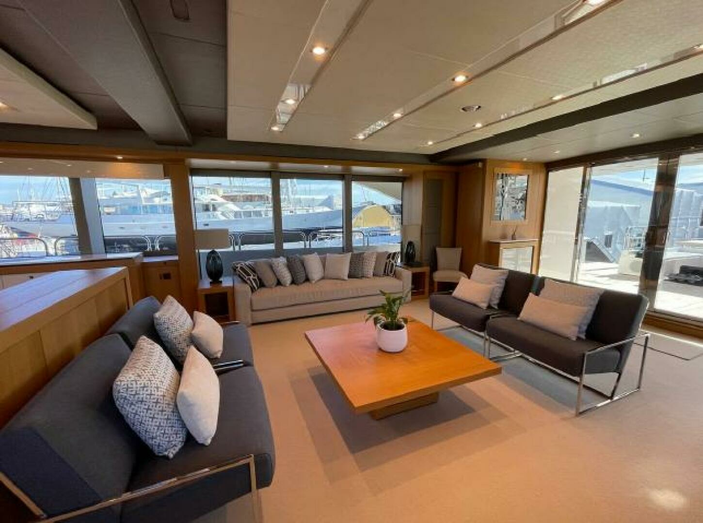 2013 Sunseeker 115 - Image 11