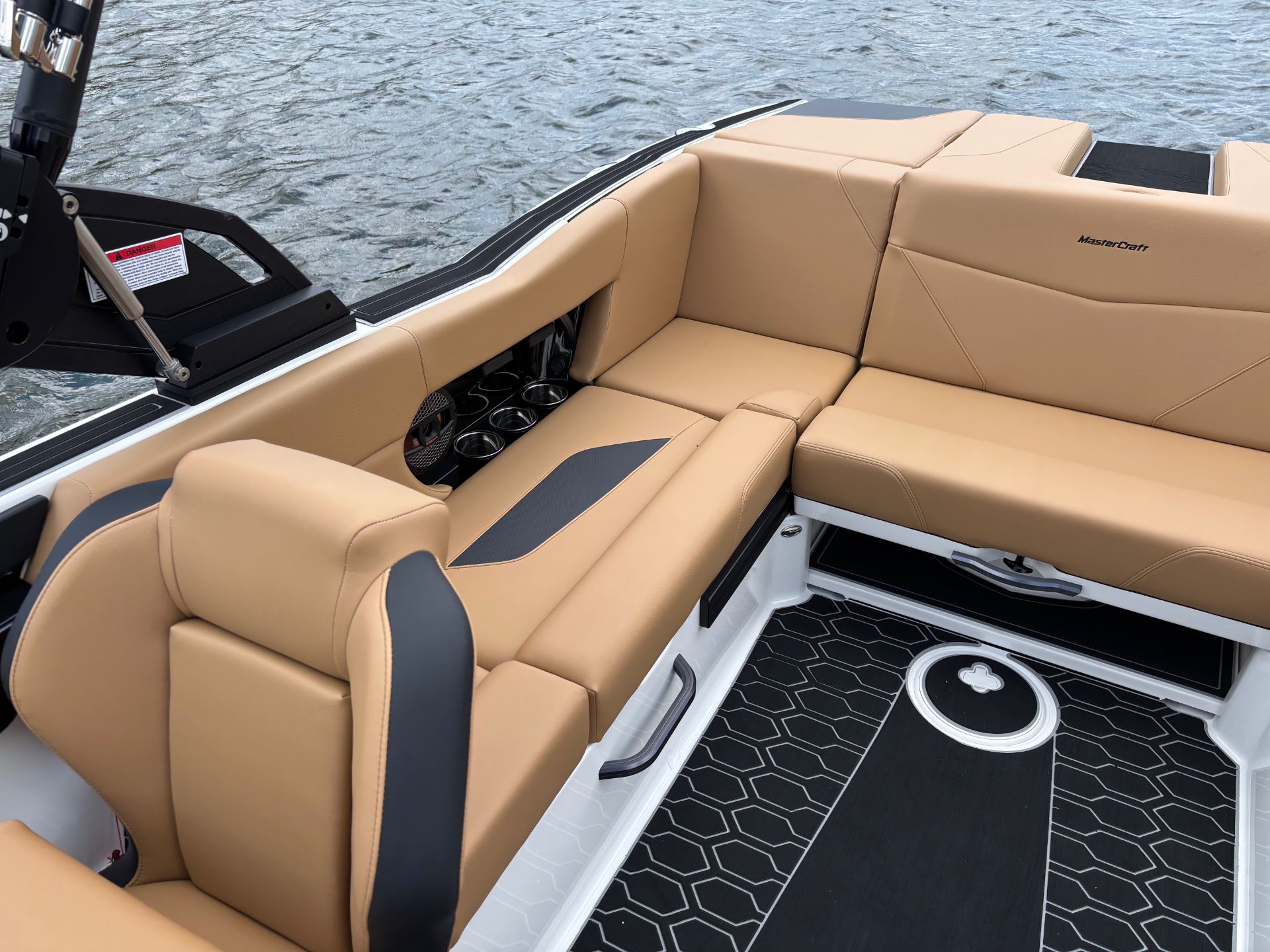 2025 MasterCraft NXT23 - 6