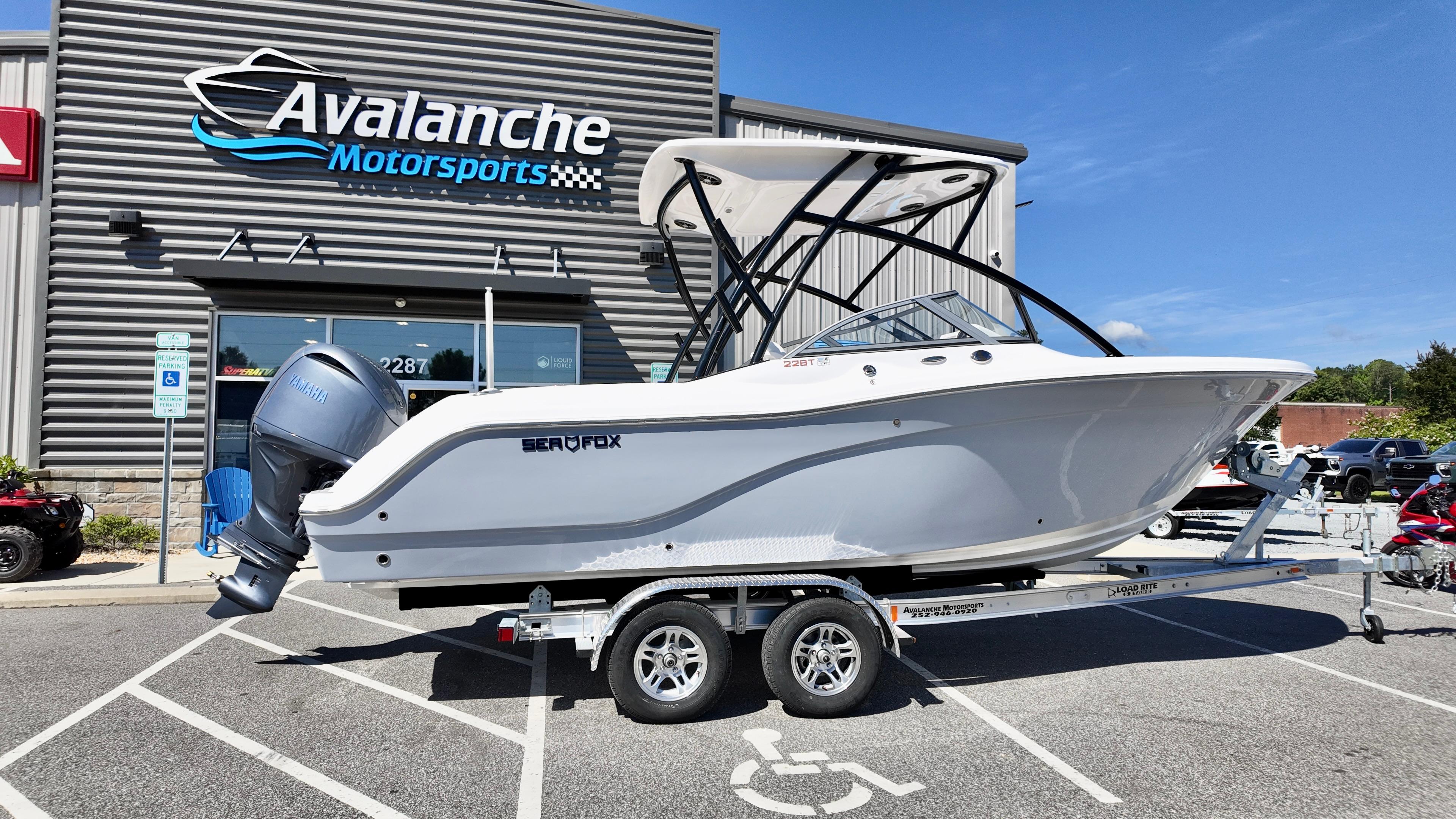 2026 Sea Fox 228 Traveler