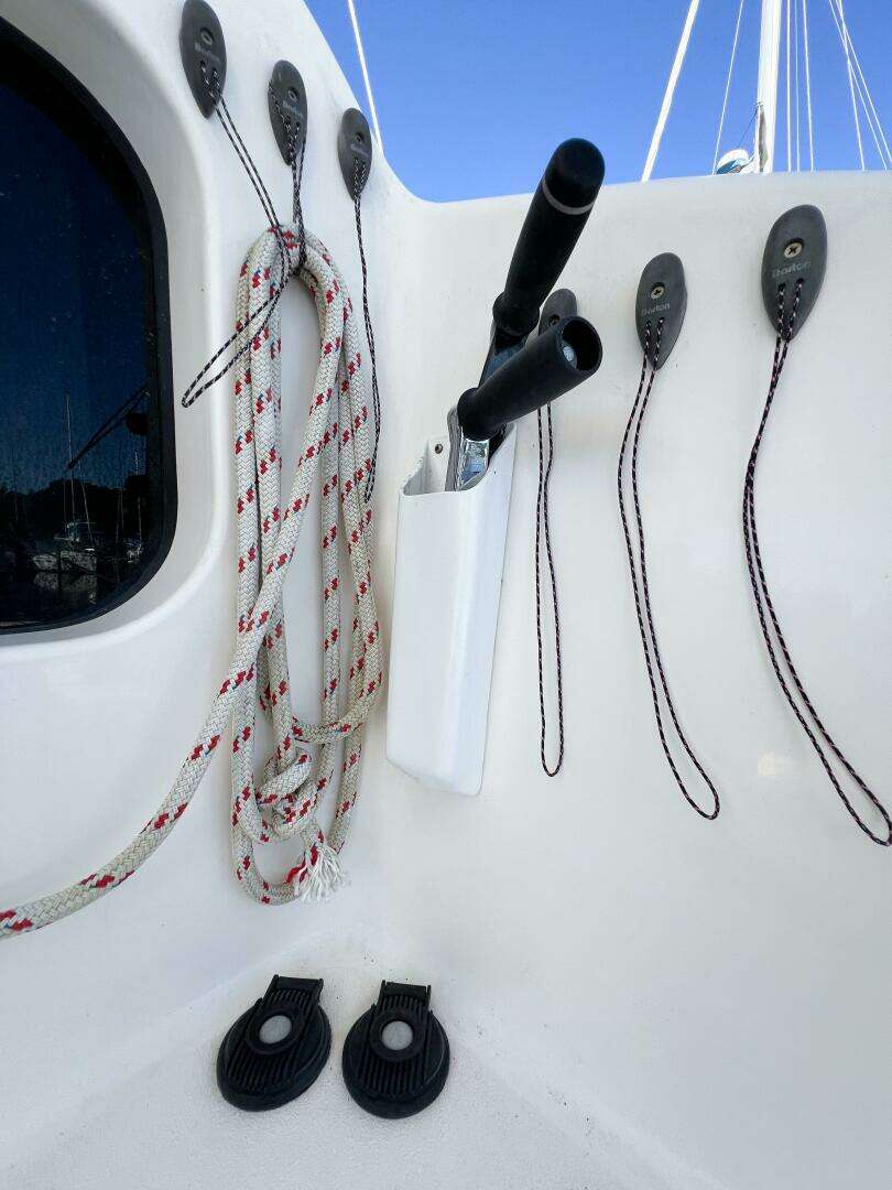 2010 Broadblue 435 - Image 37