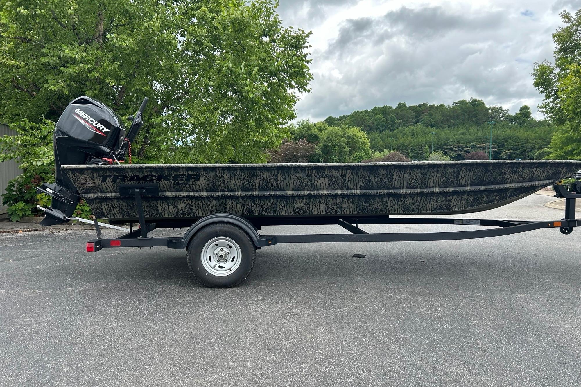 2025 Tracker Grizzly 1860 AWL