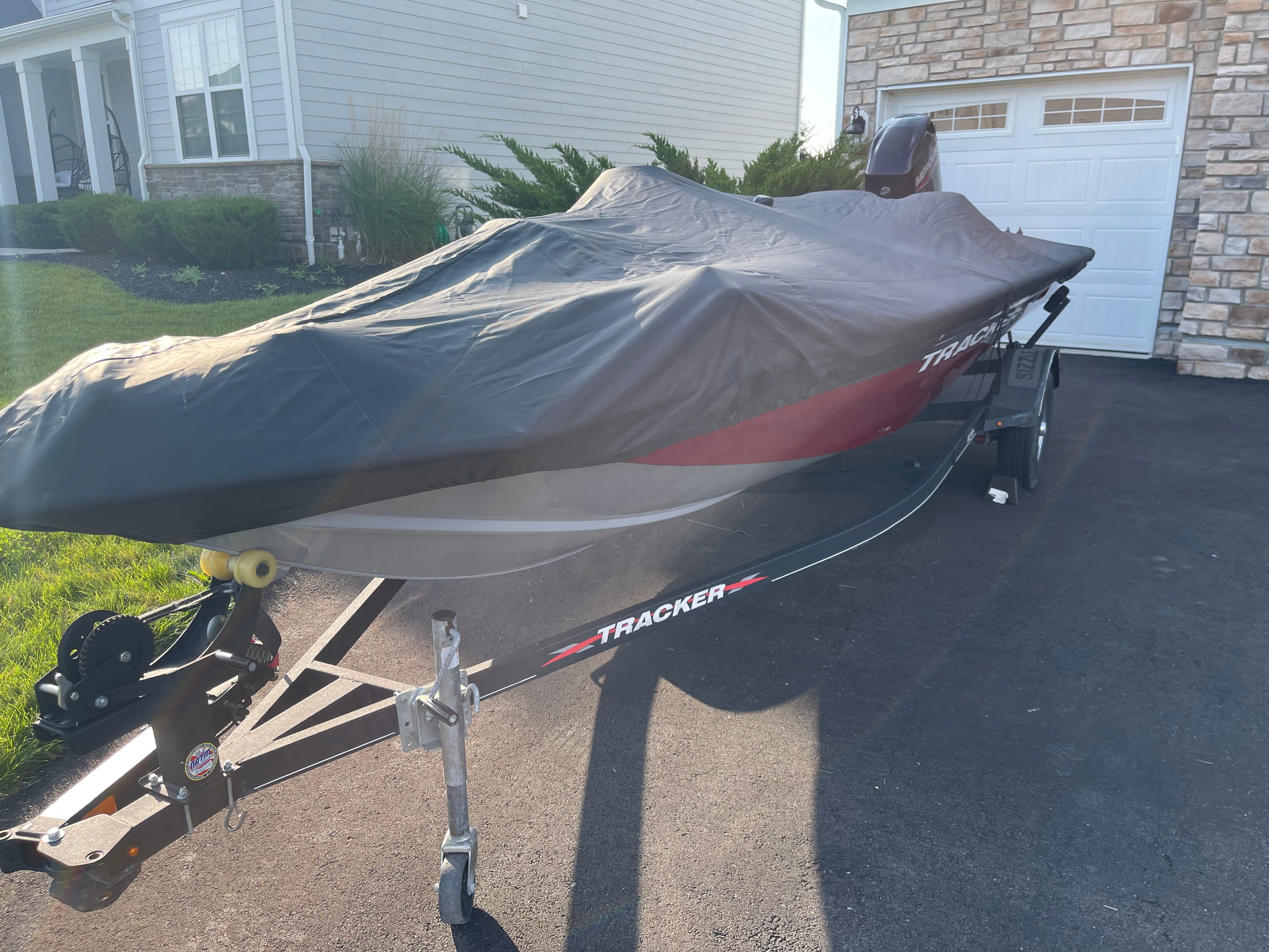 2021 Tracker Pro Team 175 T - 25