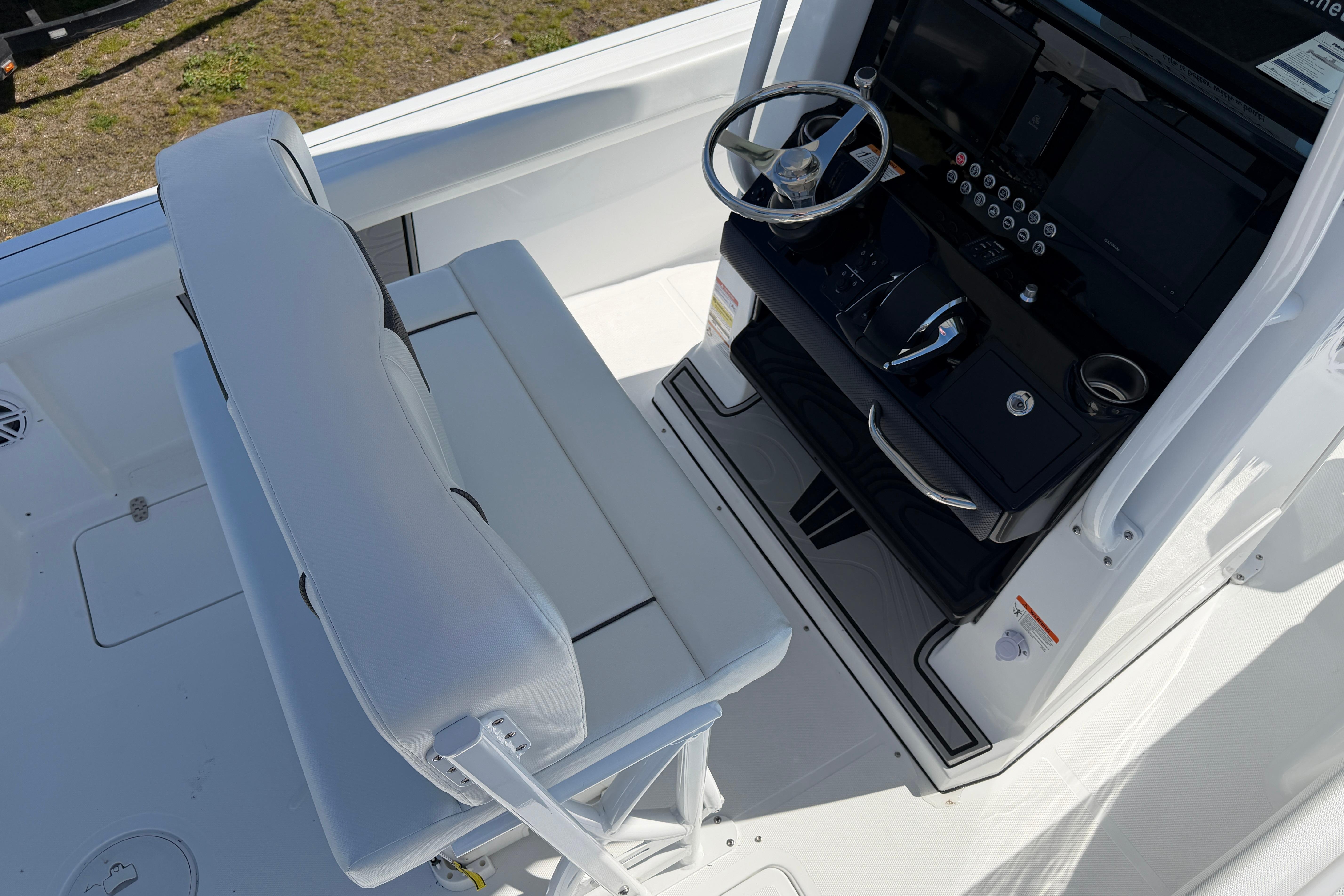 Interior view of Wellcraft 243 Fisherman 2026 helm station.