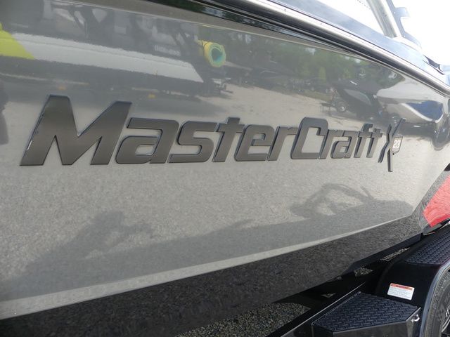 2017 MasterCraft X23 CUSTOM - 31