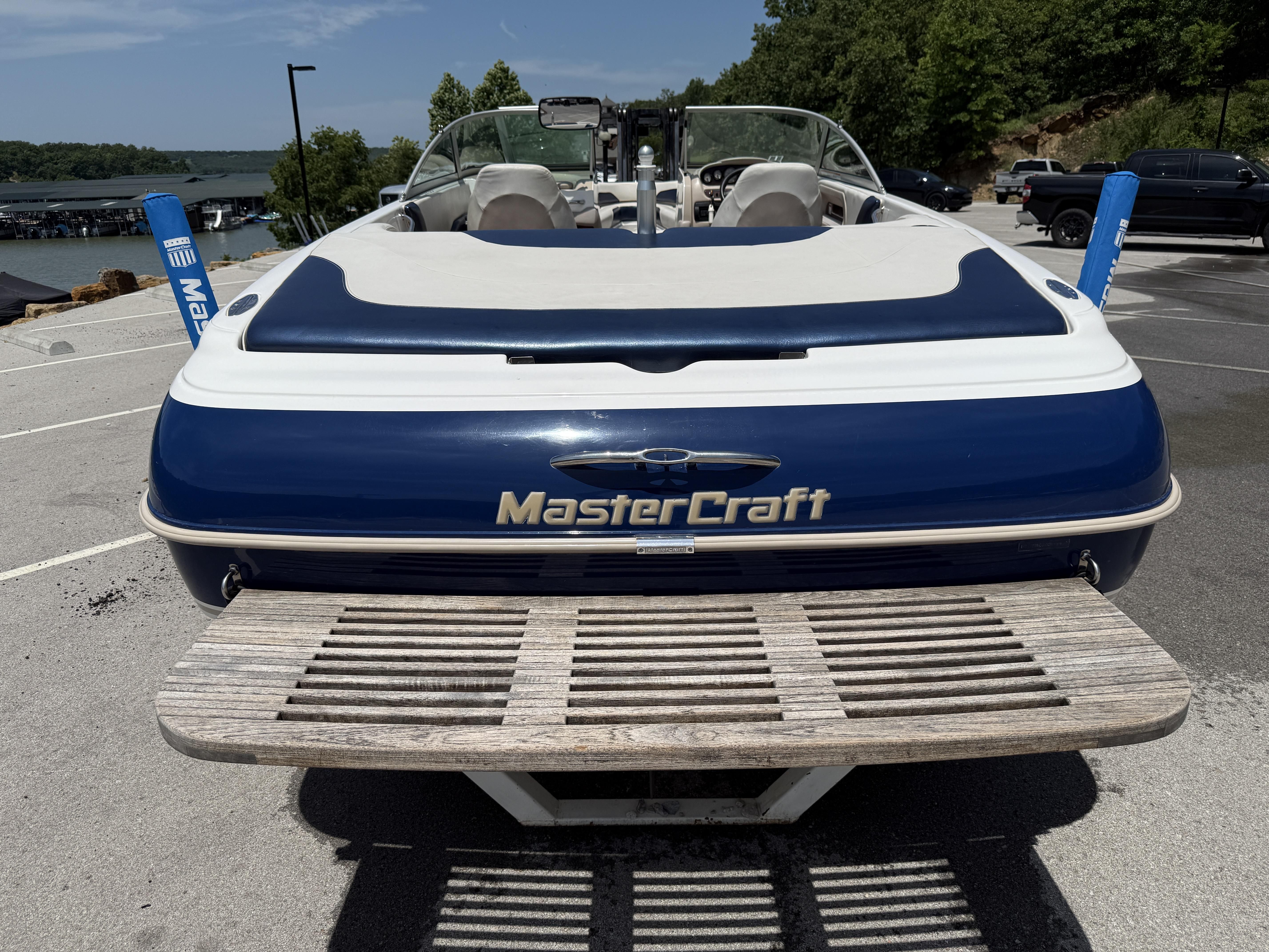 2000 MasterCraft MariStar 230 SV - 12