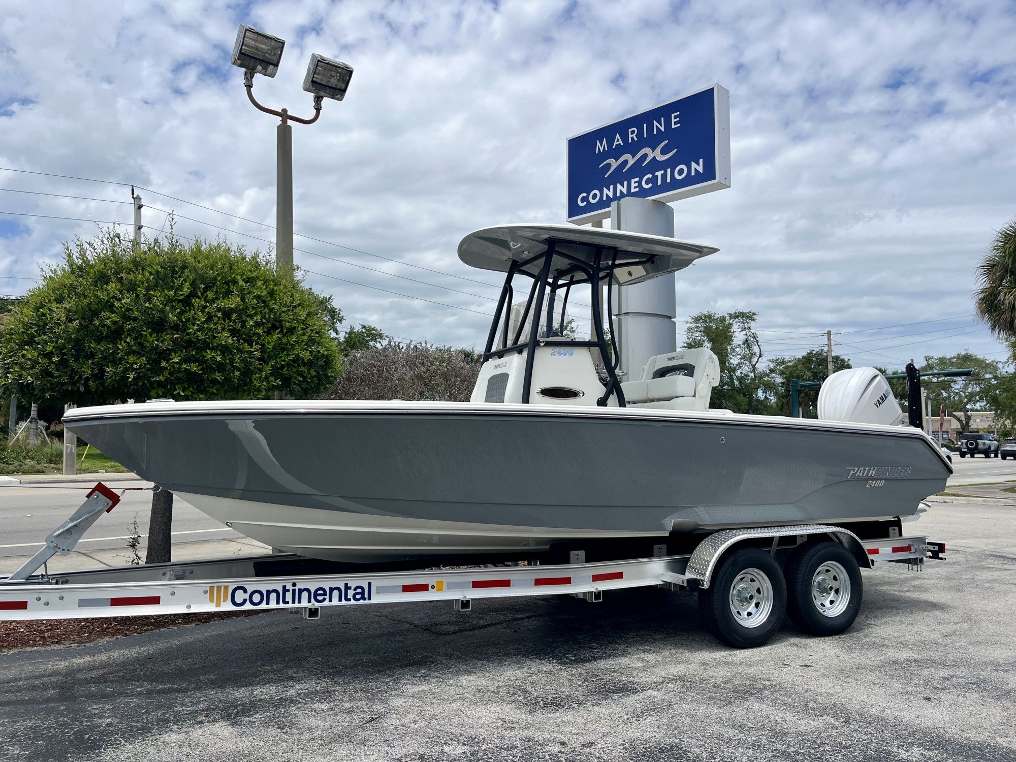 2026 Pathfinder 2400 Open