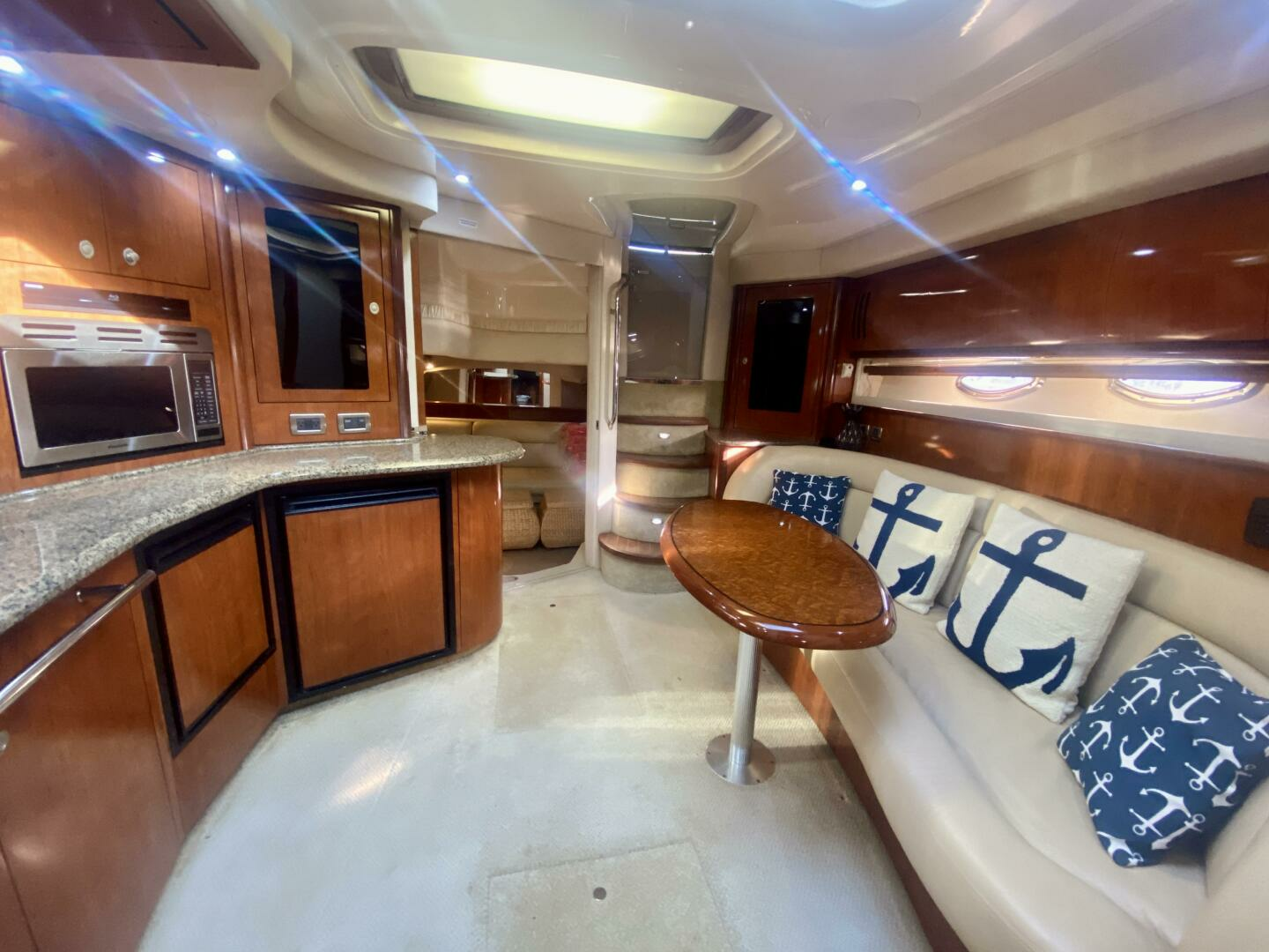 2005 Sea Ray 420 Sundancer - Image 41