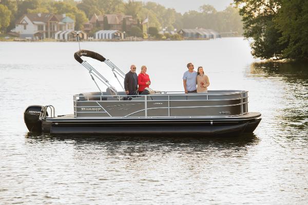 2024 Ranger Reata 223C - 64