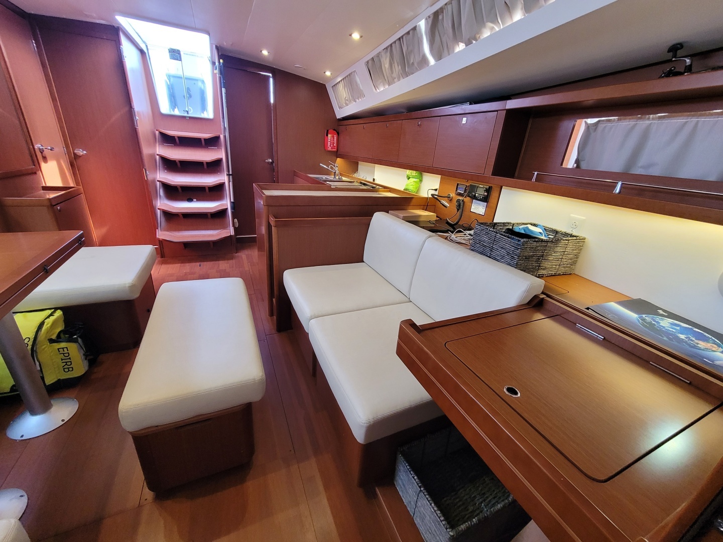 2015 Beneteau Oceanis 45 - Image 24