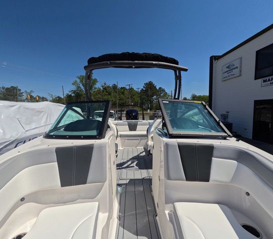 2026 Chaparral 23 SSi OB In Stock Trailer included - 34