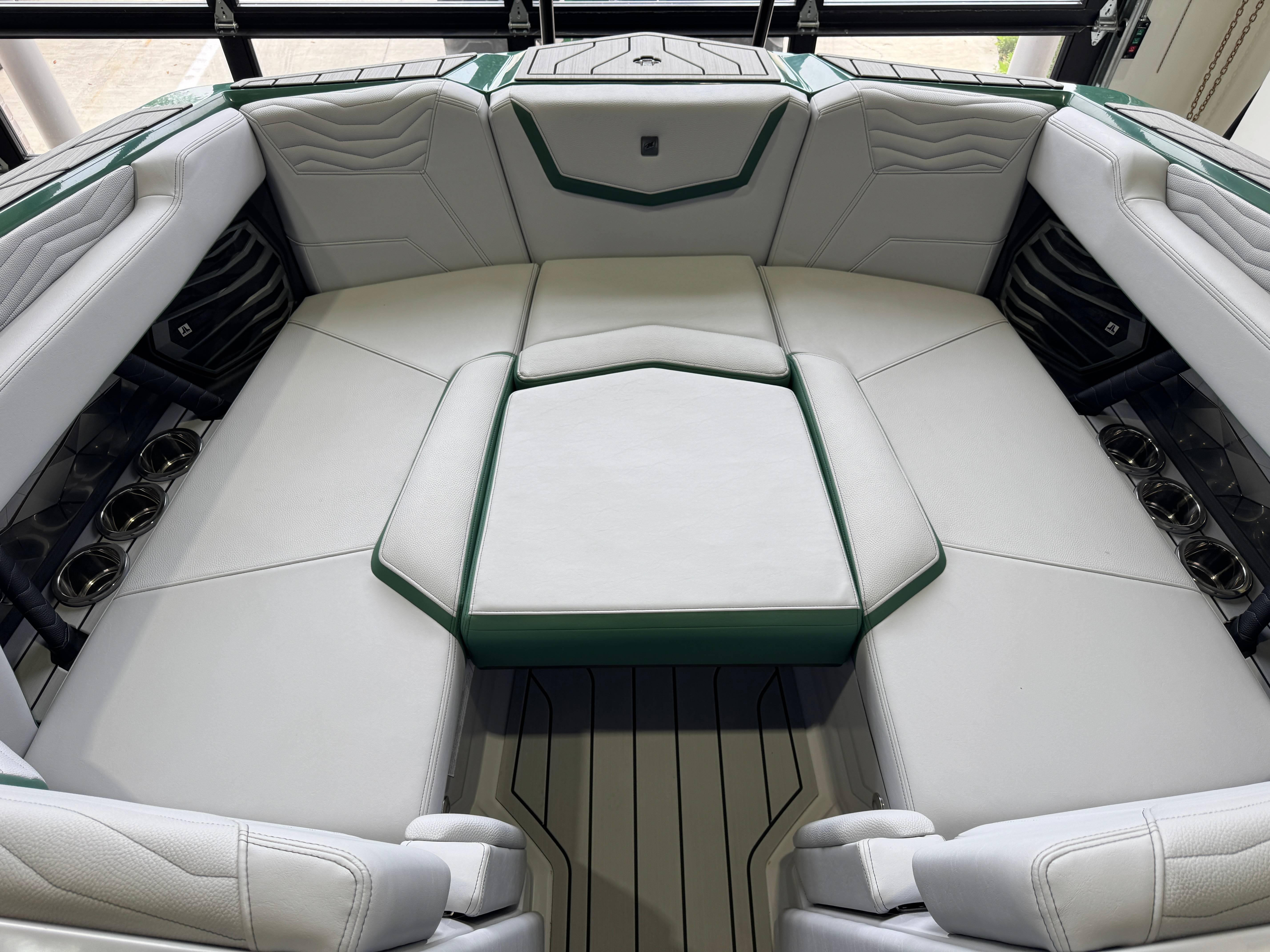 2025 Nautique Super Air Nautique G23 - 16