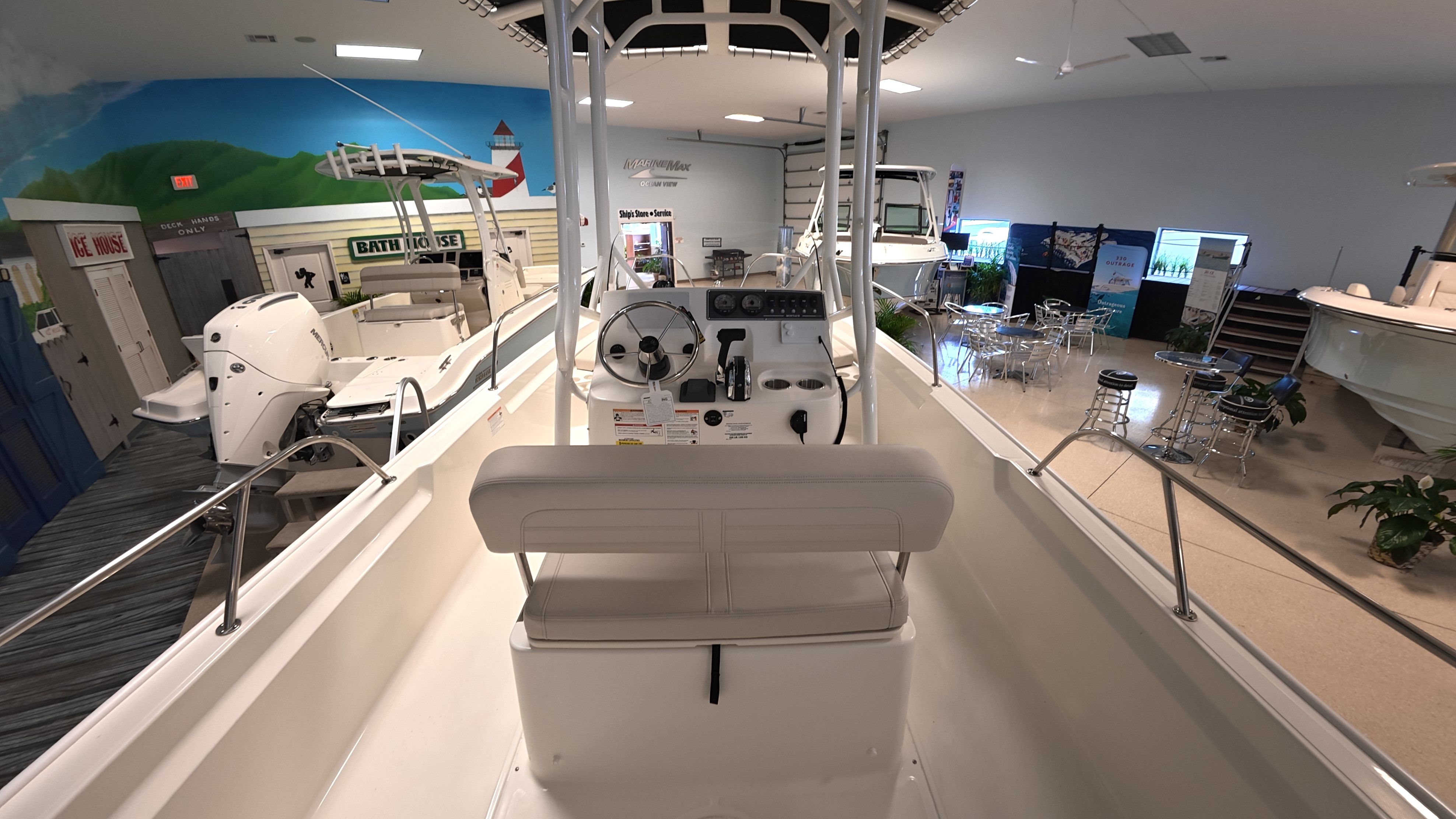2026 Boston Whaler 190 Montauk - 7