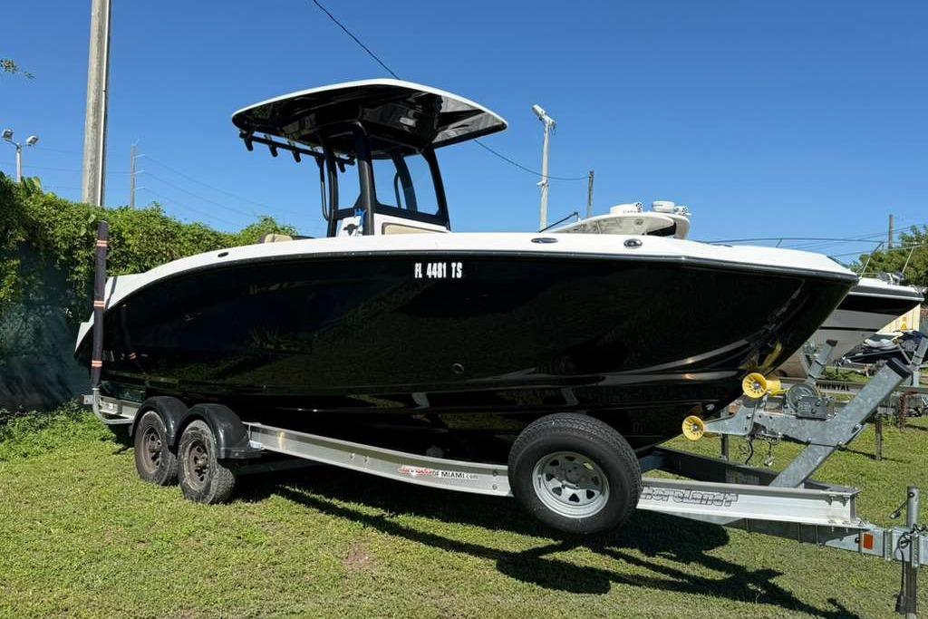 2023 Yamaha Boats 255 FSH Sport E