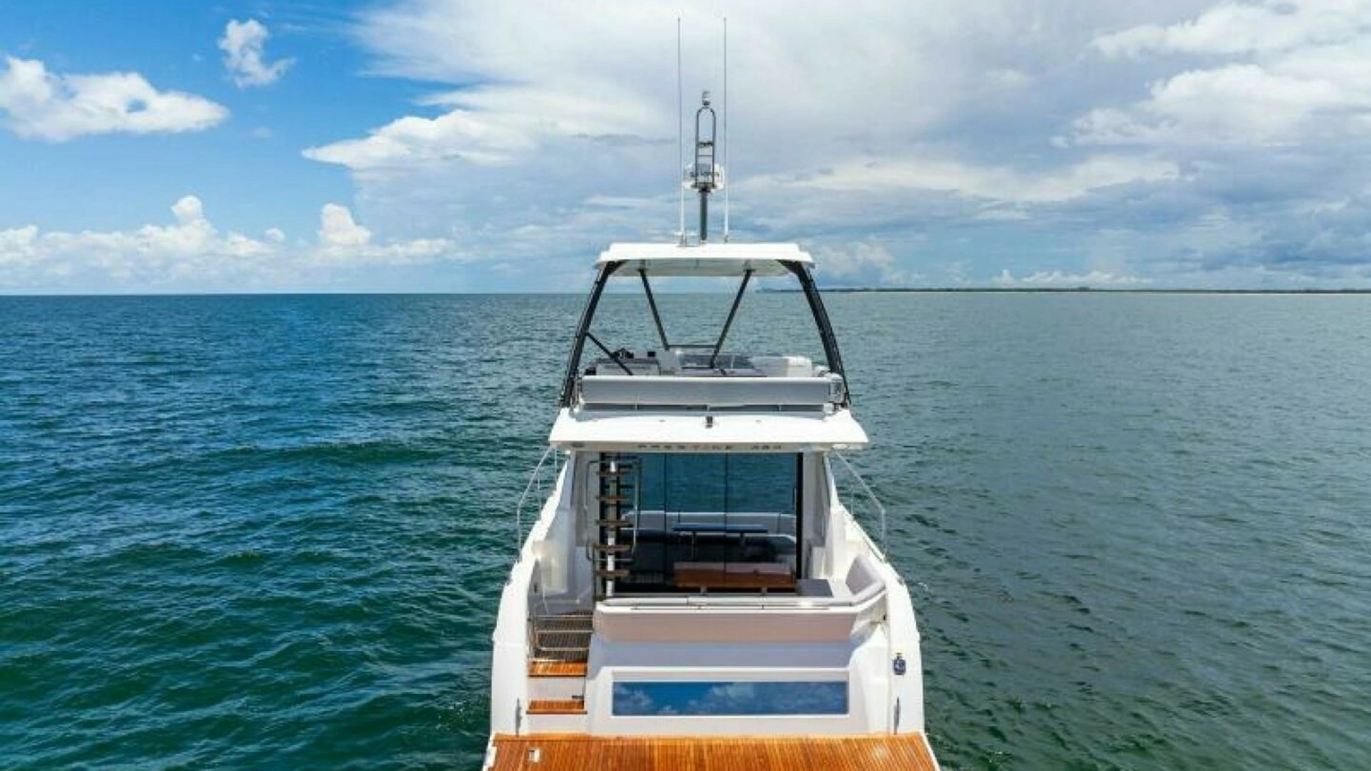 2025 Prestige 460 - Image 60