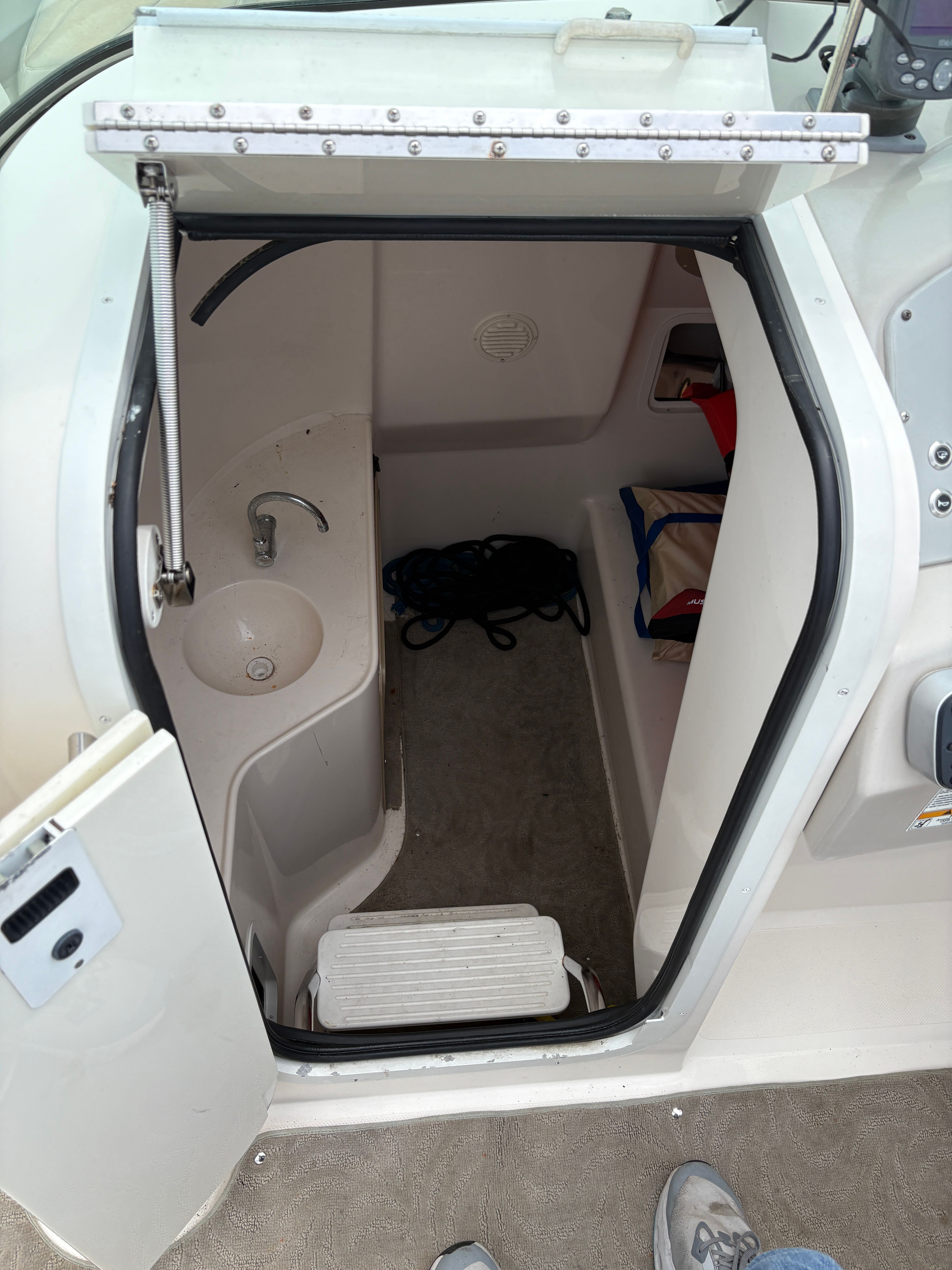 Interior of 2009 Hurricane SUN DECK 260 with sink.