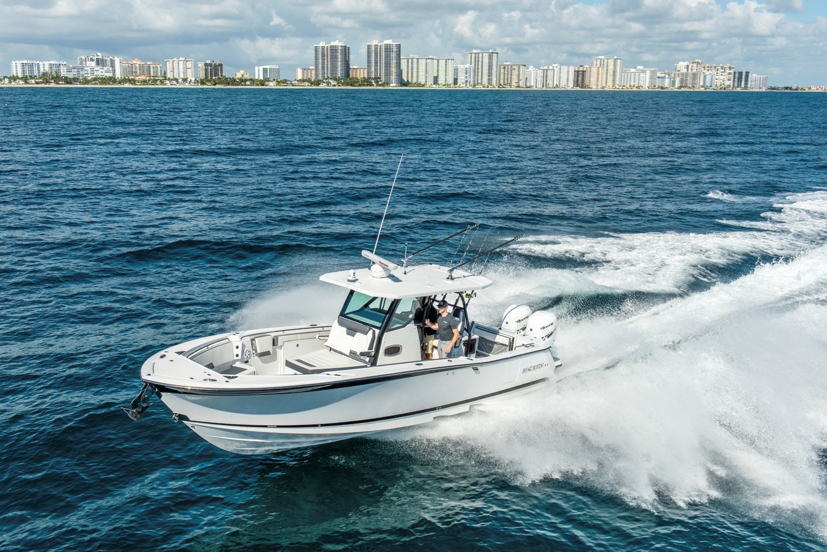 2027 Blackfin 332 CC - Image 4