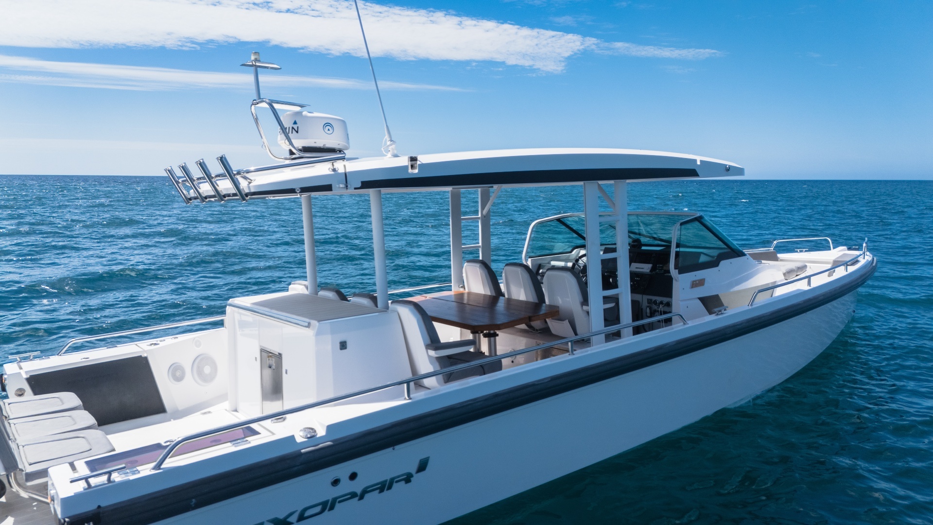 2020 Axopar 37 Sun Top - Image 38