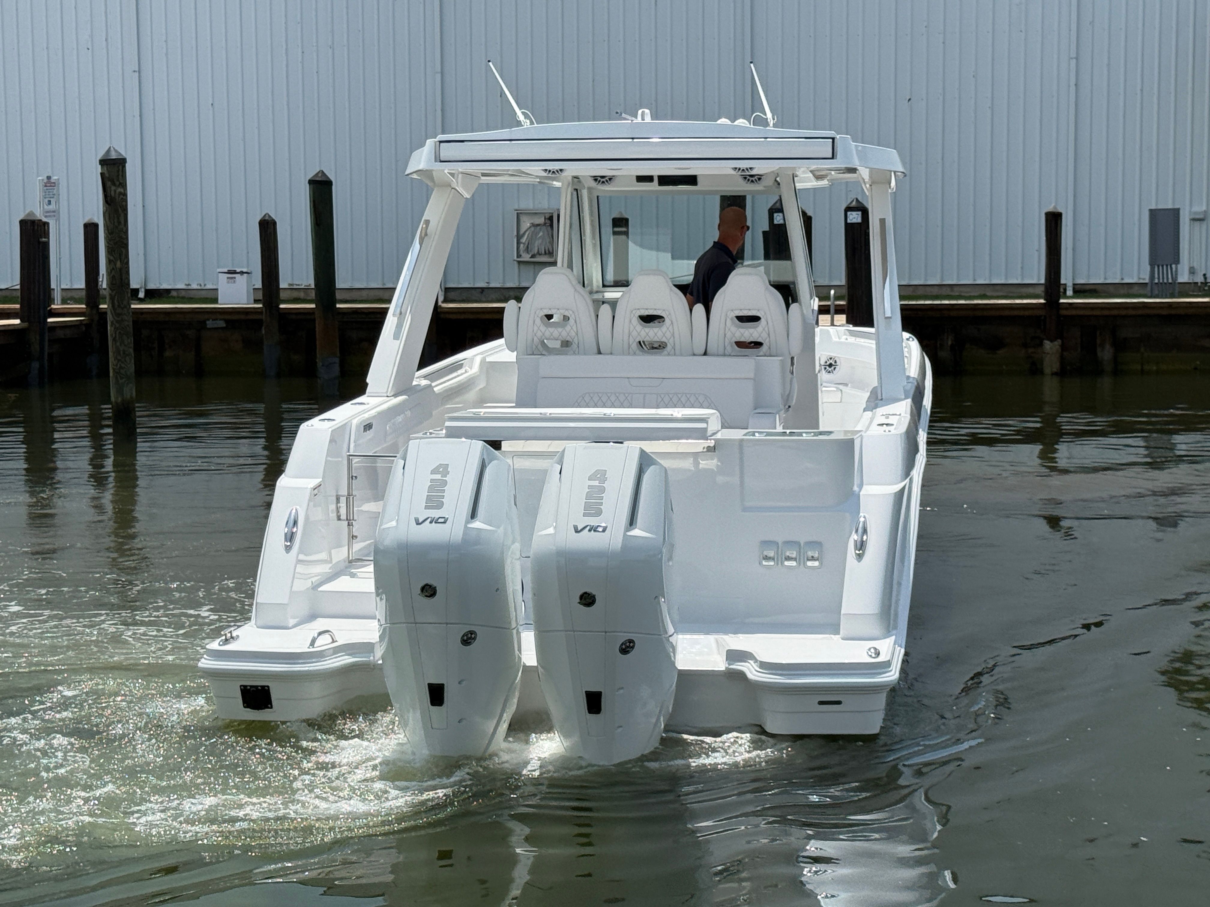 2026 Intrepid 35 PANACEA - 7