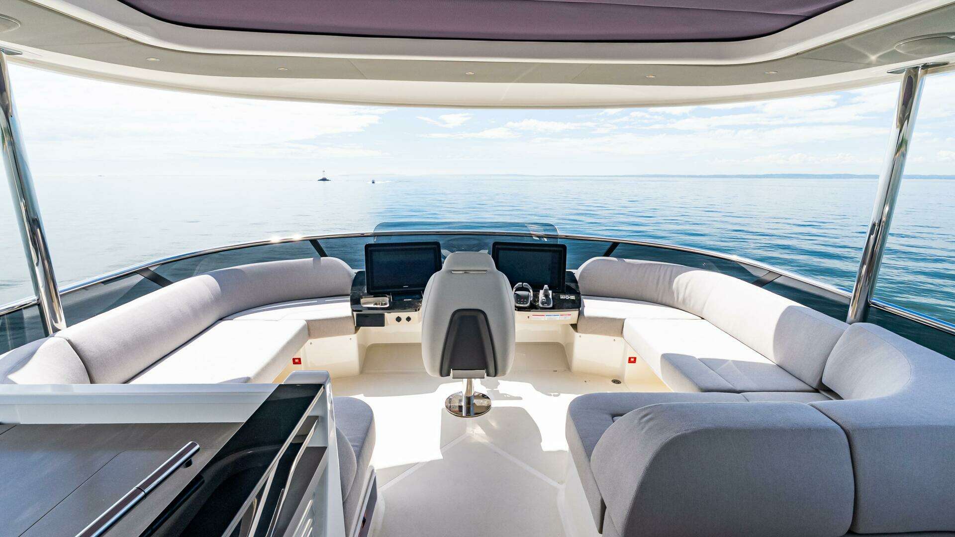 2025 Absolute Navetta 64 - Image 81